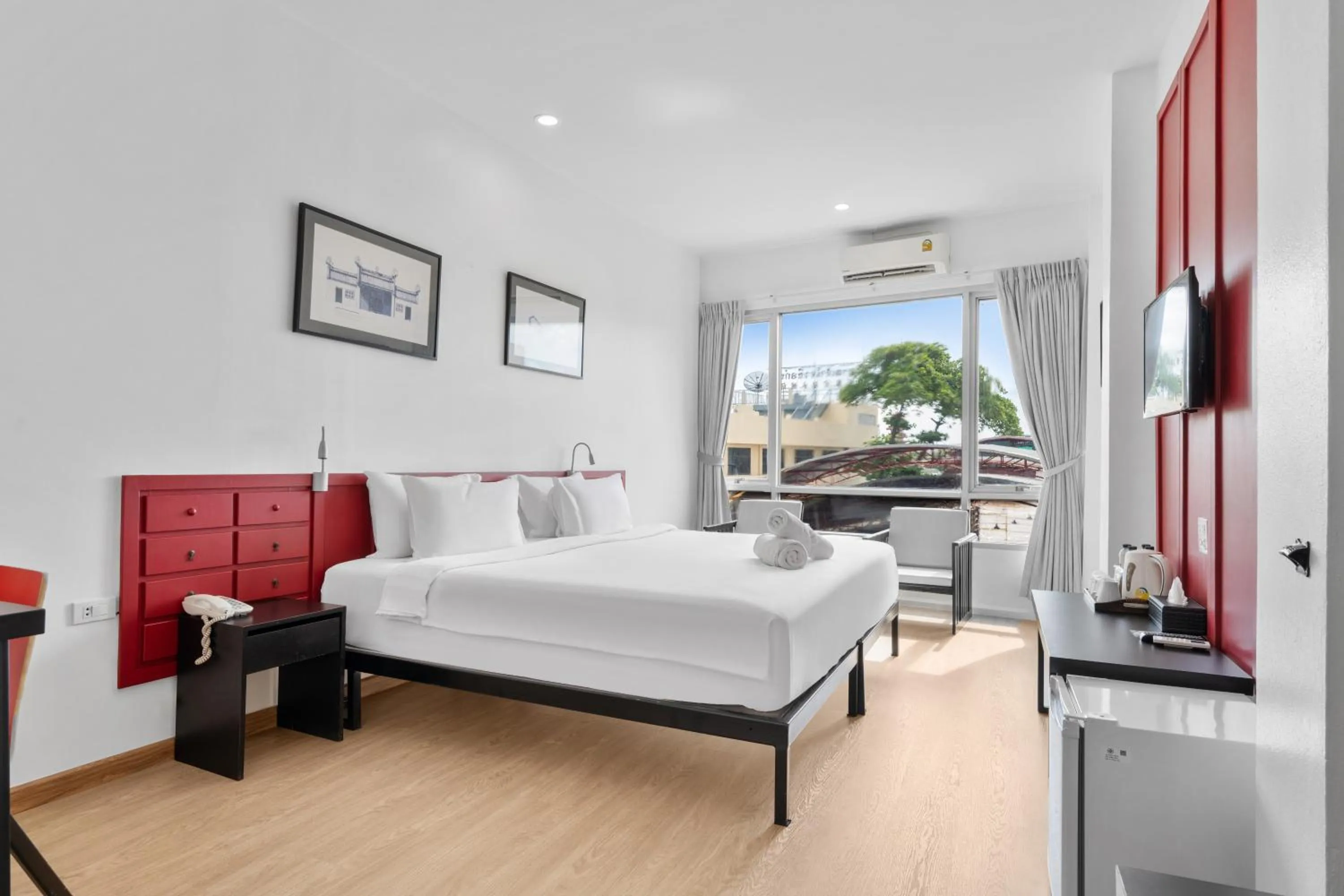 Bed in River View Residence