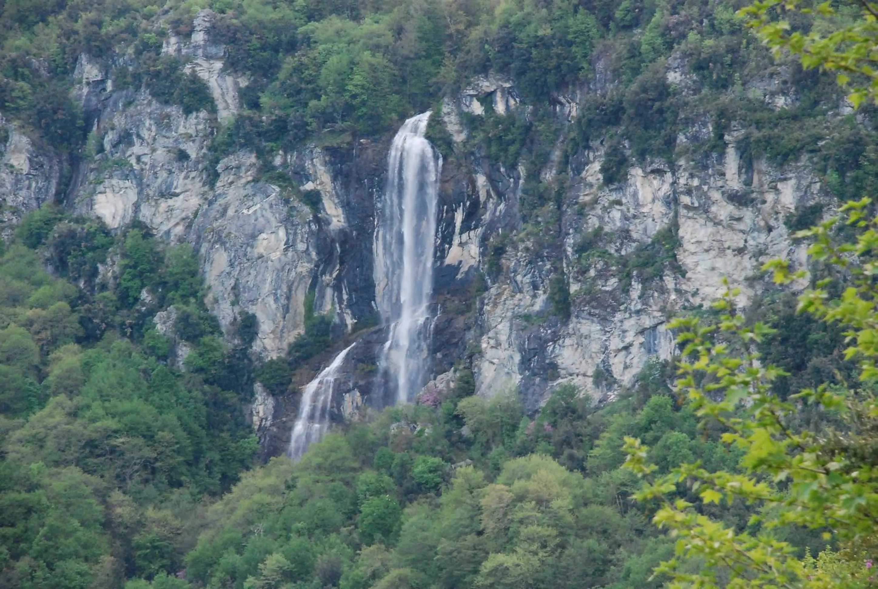Hiking in Hotel Agnadi - Horefto