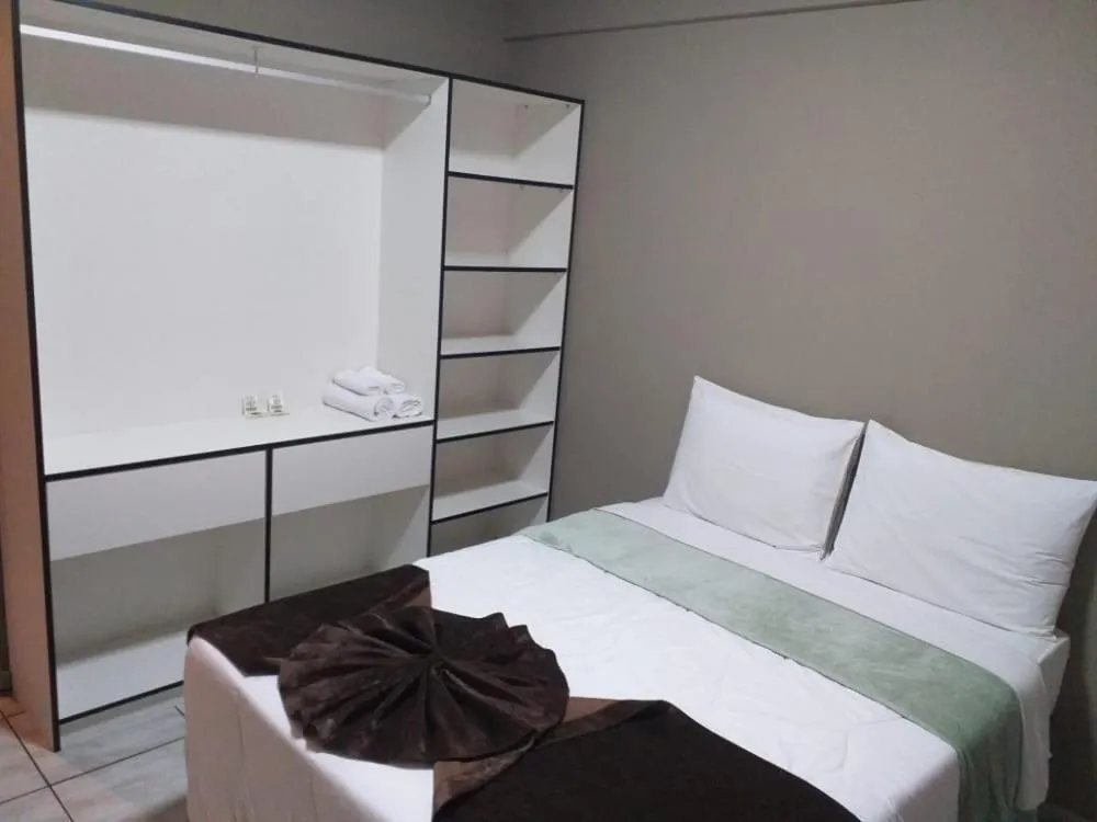 Photo of the whole room, Bed in Hotel Gênova BC