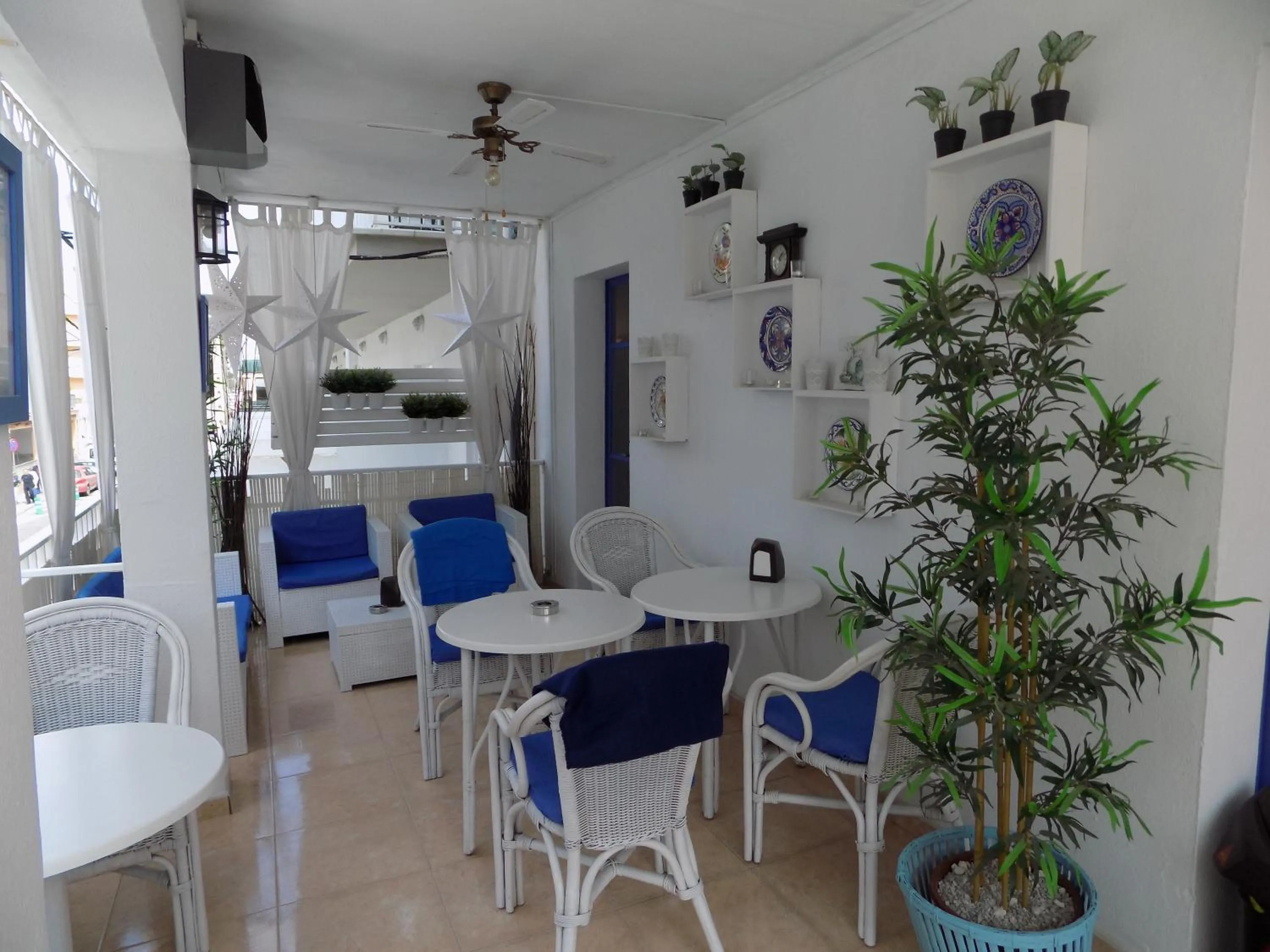 Lounge or bar in Hostal Villa Maruja