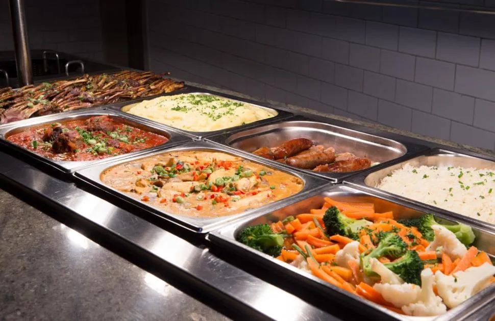 Food and drinks in La Voisina Hotel