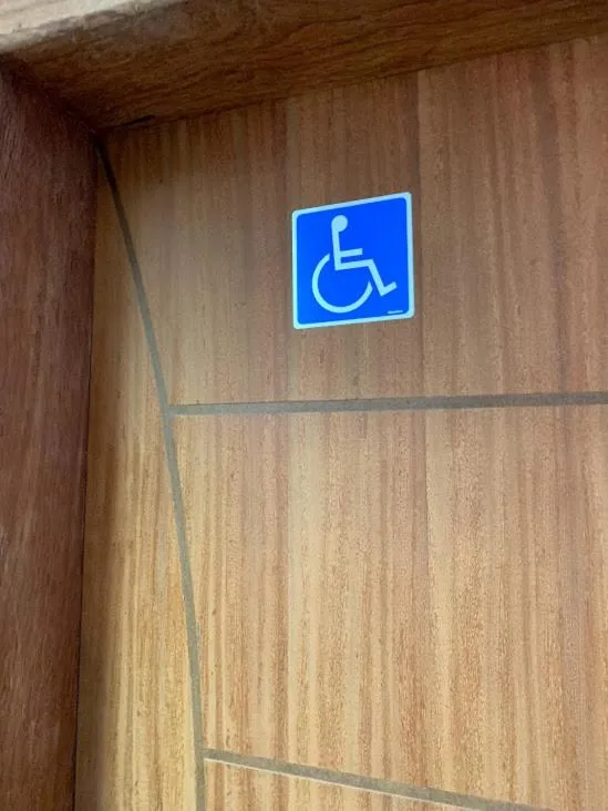 Facility for disabled guests in Hotel Skalla - MELHOR CUSTO BENEFICIO