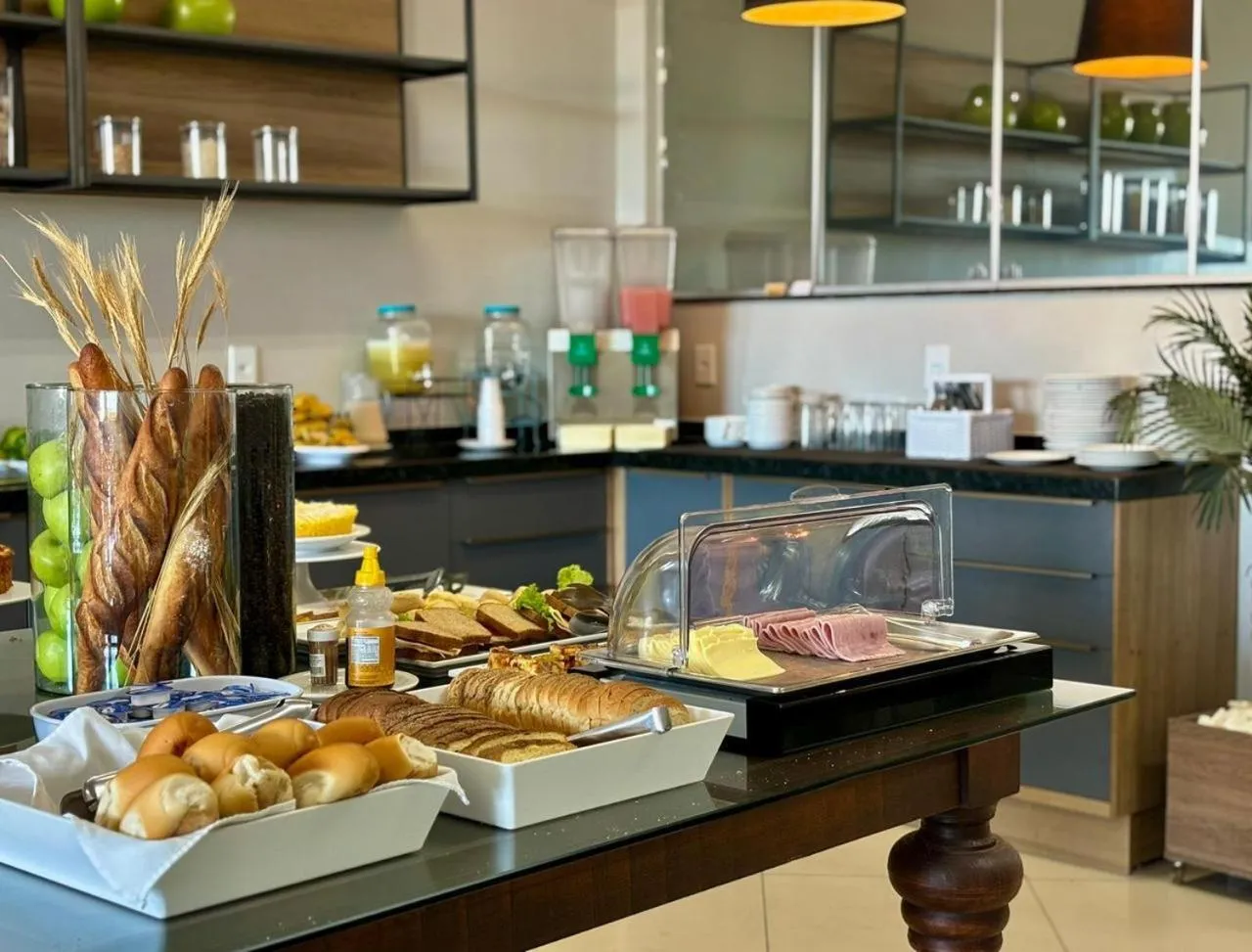 Breakfast in Hotel Skalla - MELHOR CUSTO BENEFICIO