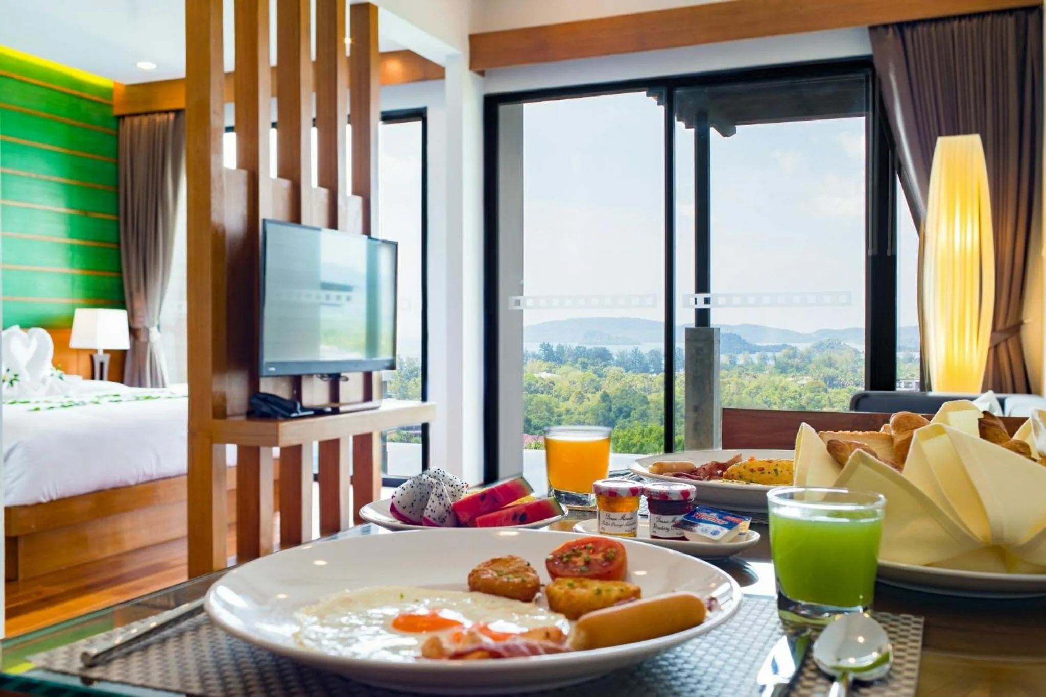 Dining area in Andakiri Pool Villa Panoramic Sea View