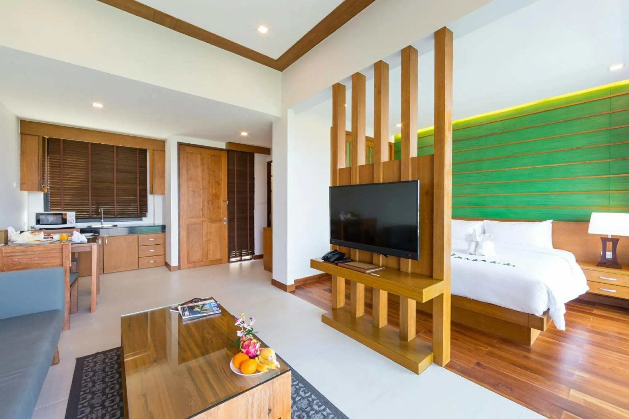 TV and multimedia in Andakiri Pool Villa Panoramic Sea View