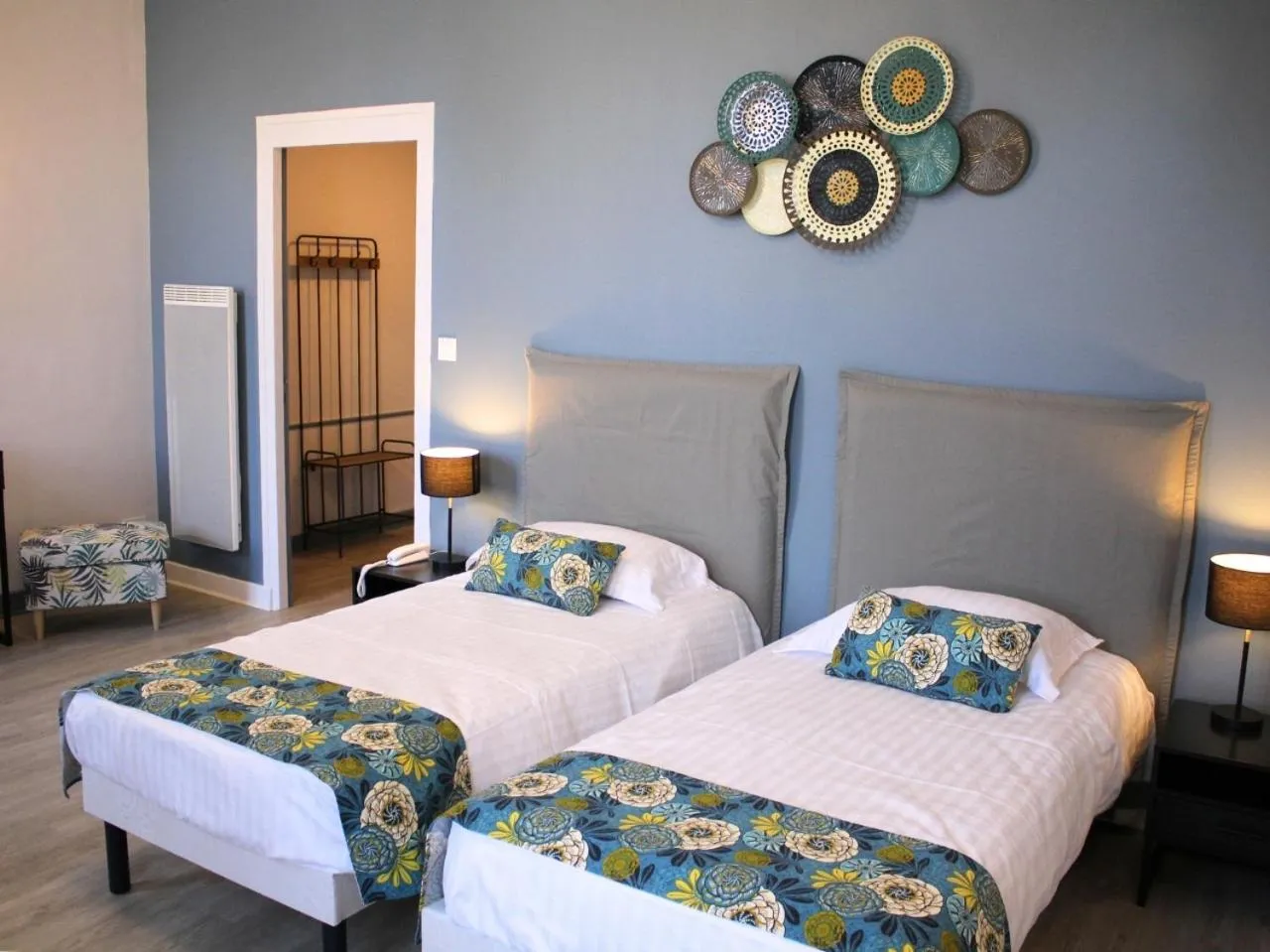 Photo of the whole room in Grand Hôtel de Bourbon-Lancy - Spa et Restaurant - Logis