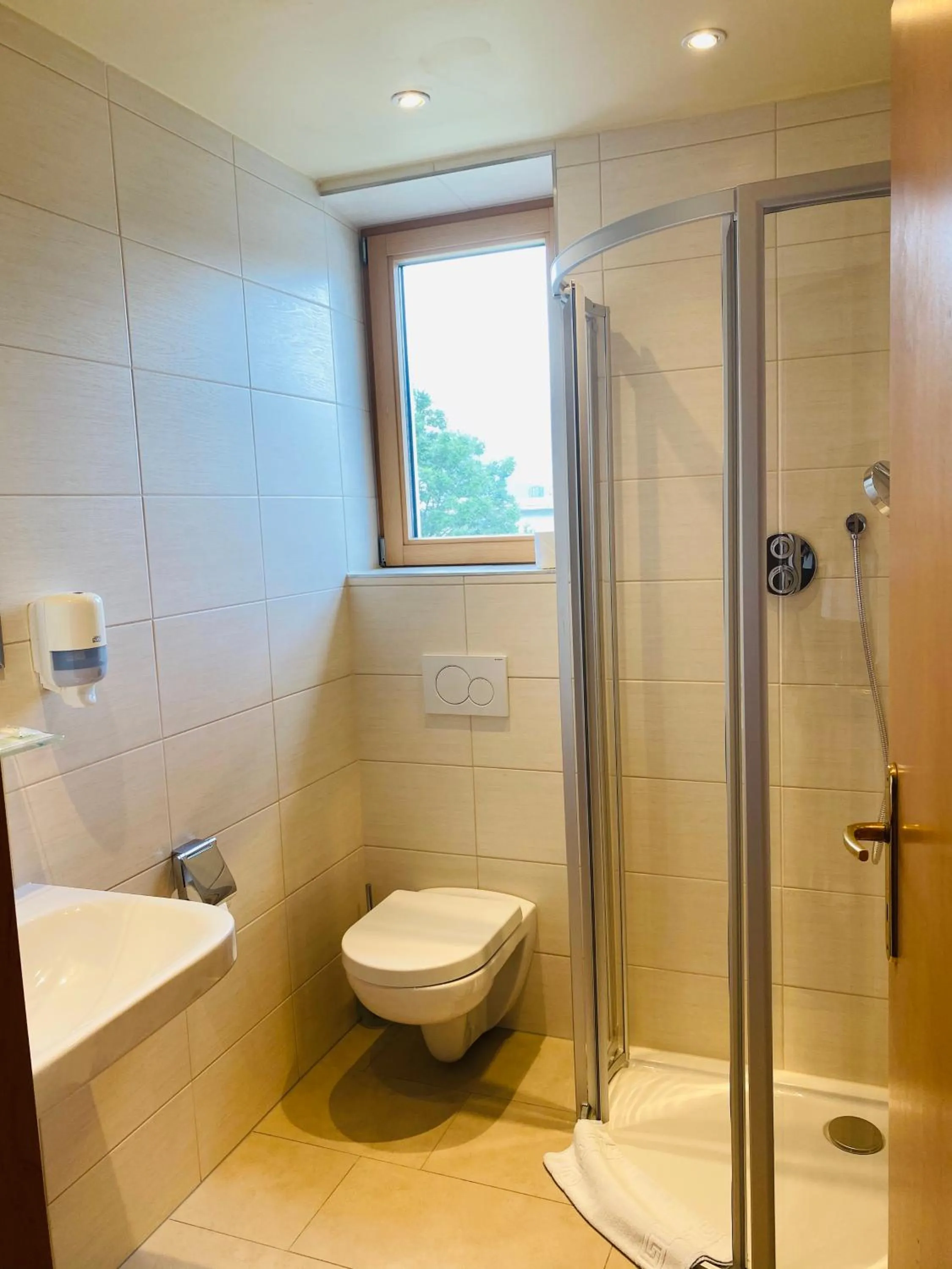 Bathroom in Hotel Charlotte