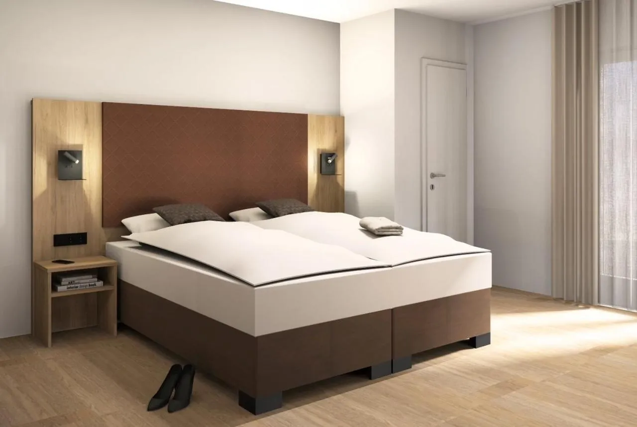 Bed in Hotel Charlotte