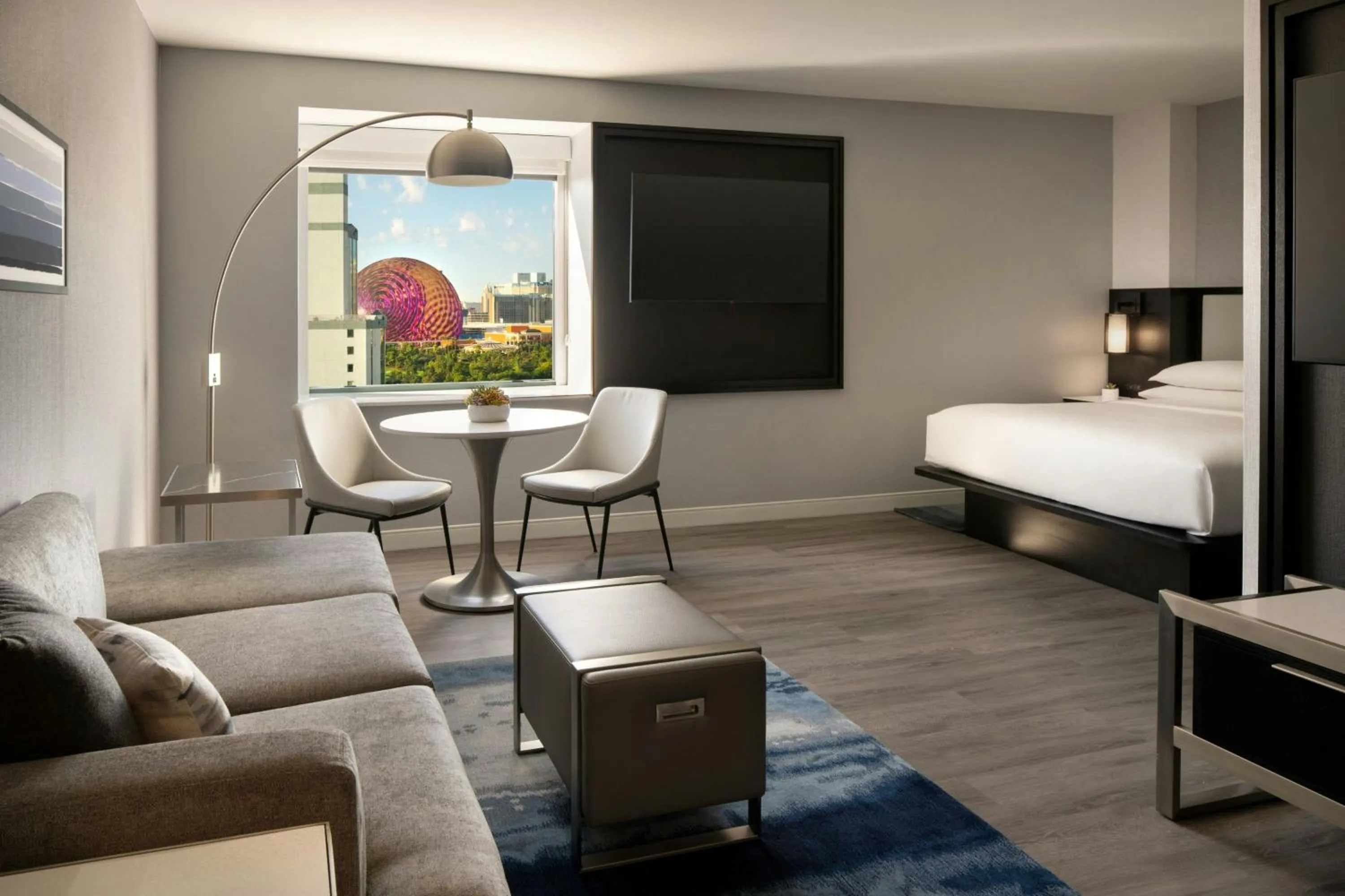 Bedroom, Bed in Las Vegas Marriott