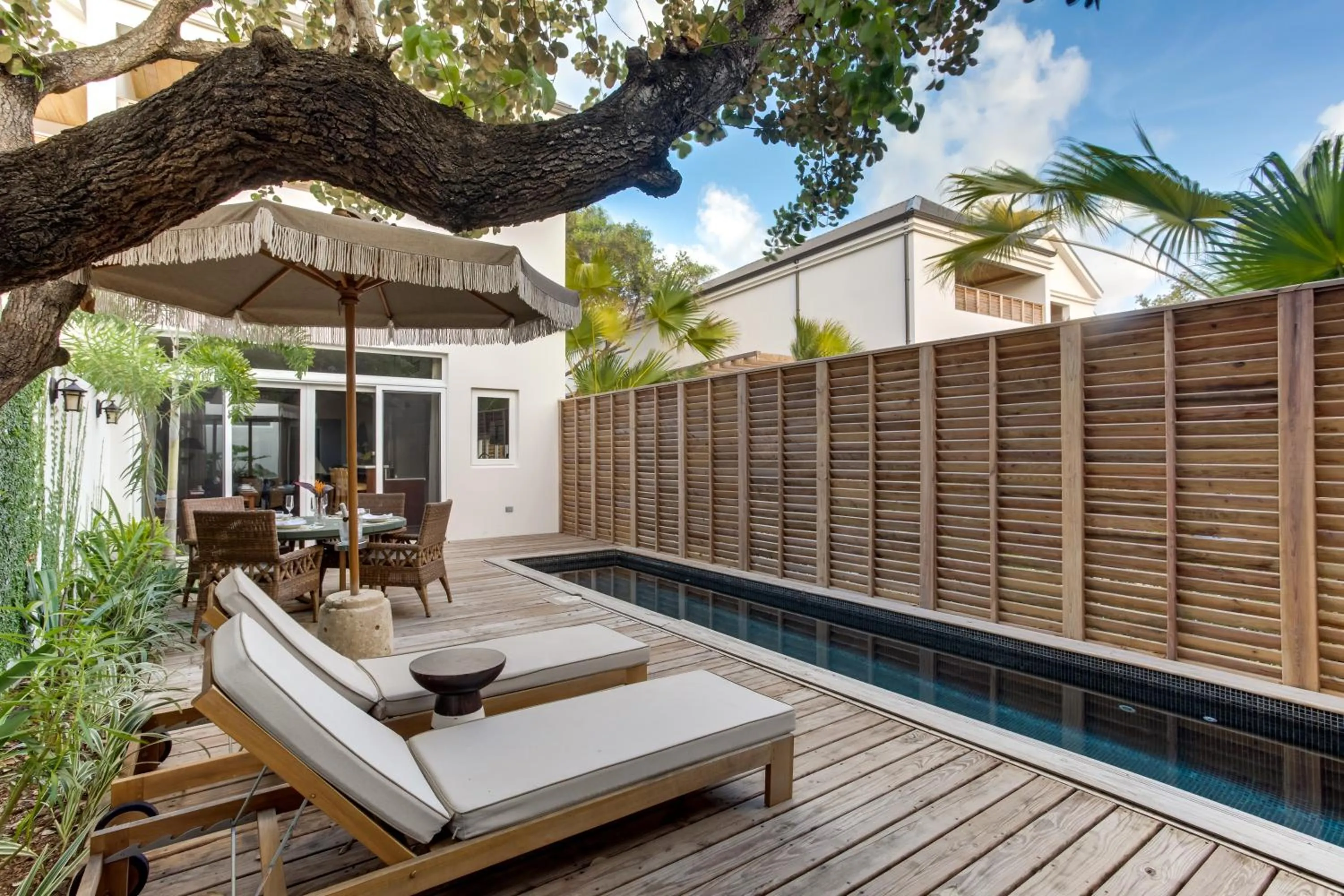 Garden in Itz'ana Resort & Residences