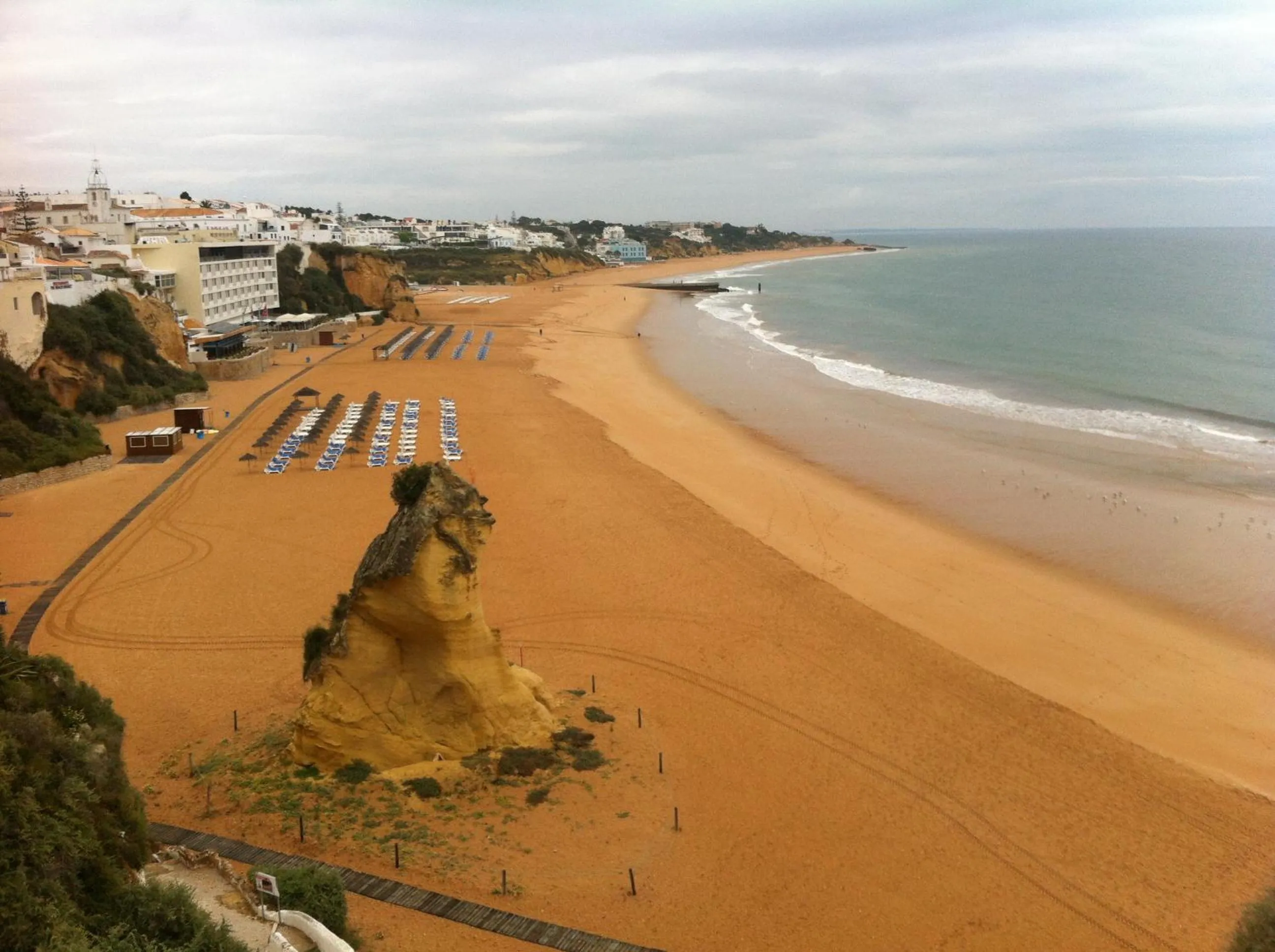 Beach in Apartamentos Rossio Mar