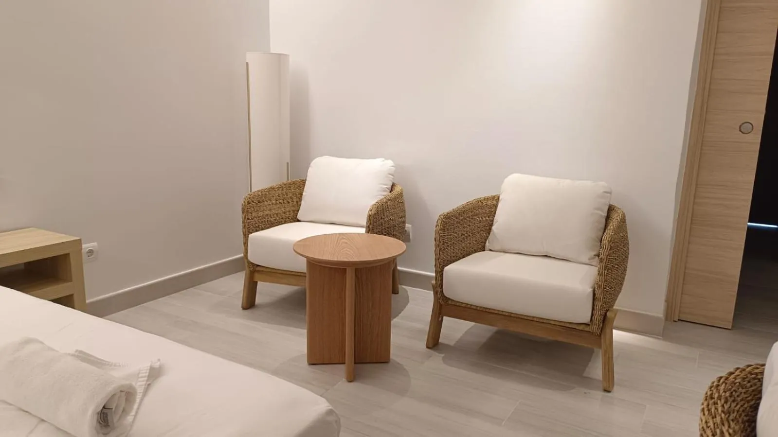 Bedroom in Hotel Roca Bella