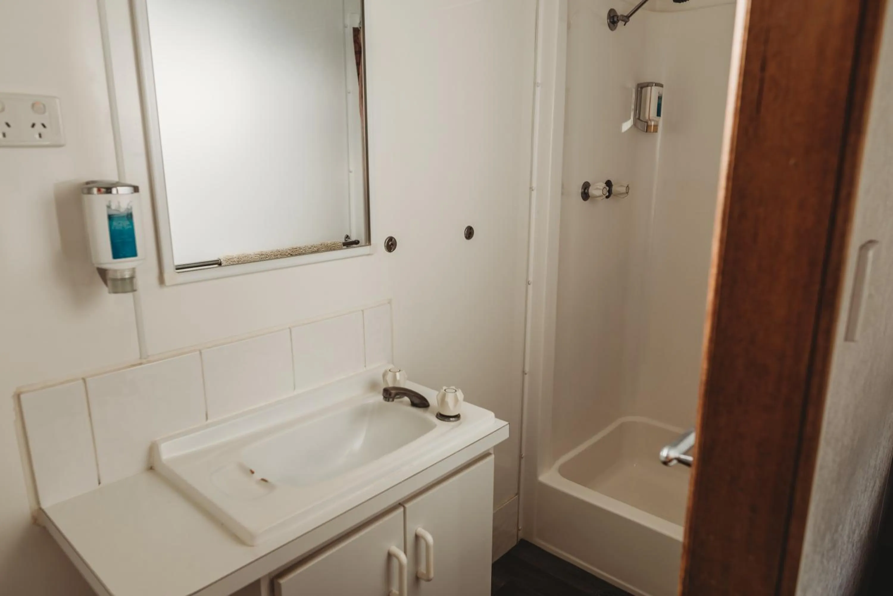 Bathroom in G'Day Parks Ararat