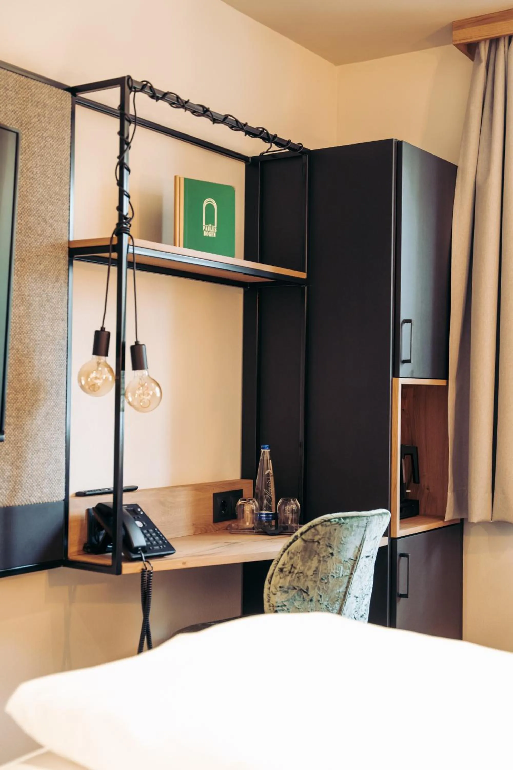 Photo of the whole room, Bed in Am Paulusbogen