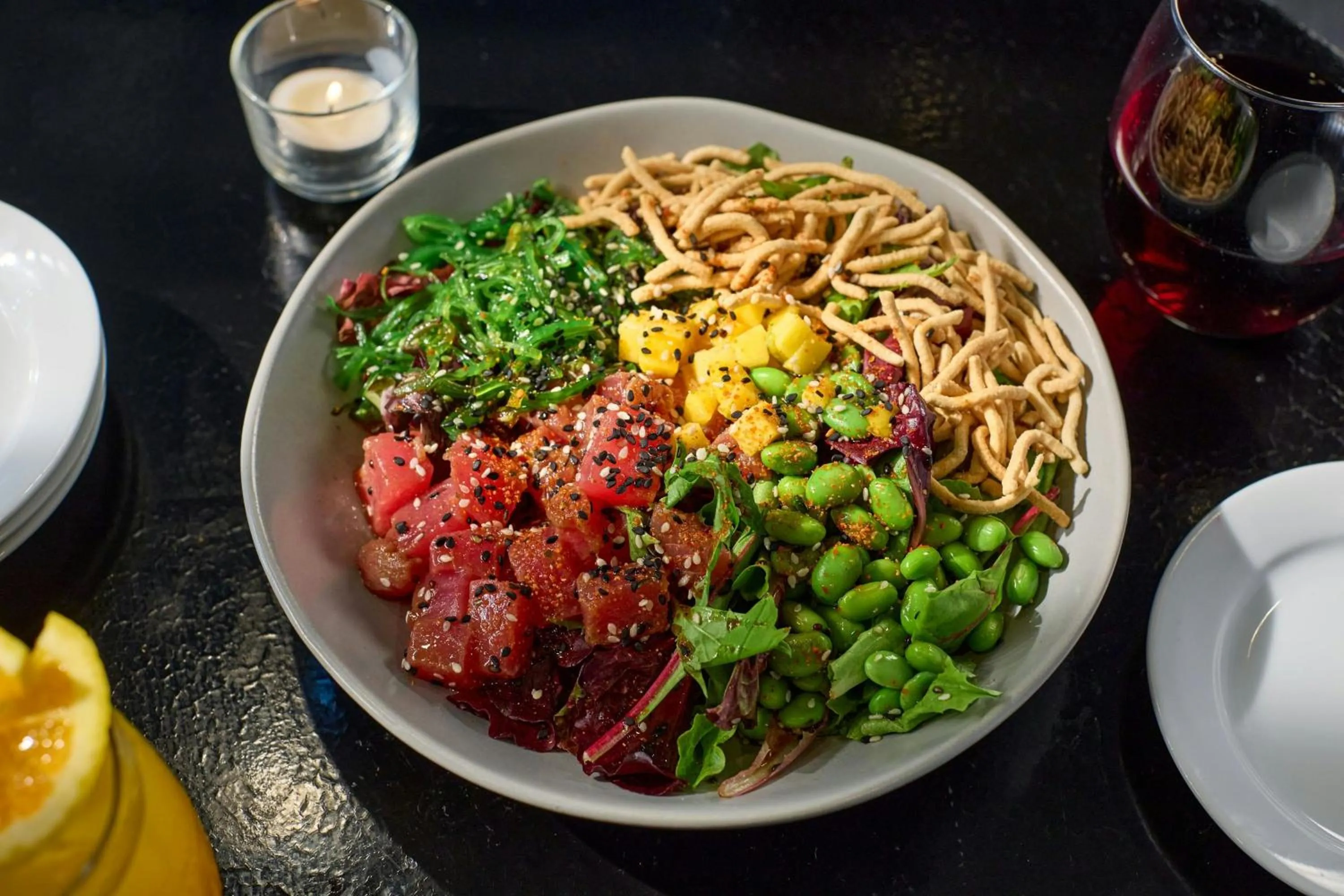 Restaurant/places to eat in Renaissance Los Angeles Airport Hotel