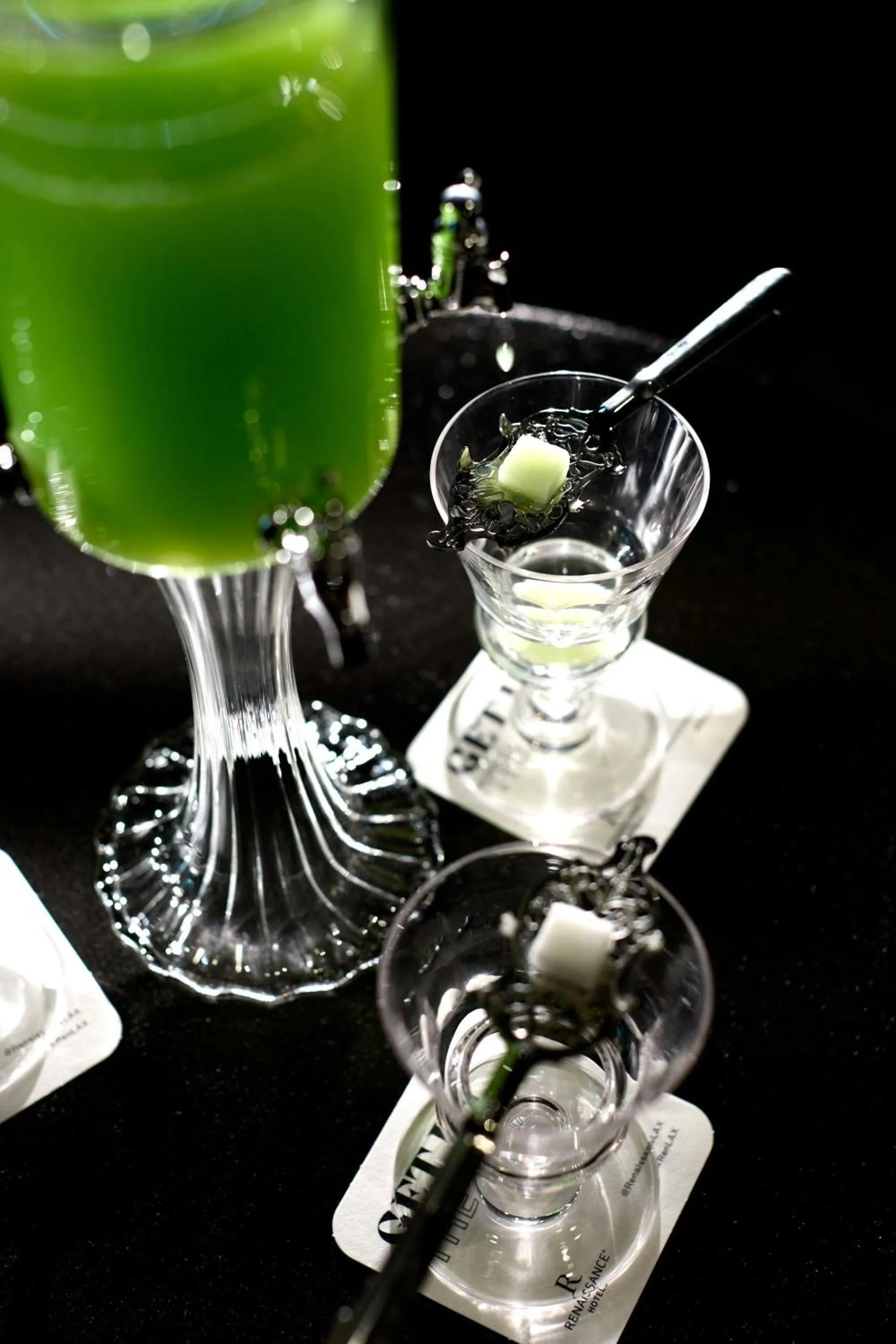 Restaurant/places to eat in Renaissance Los Angeles Airport Hotel