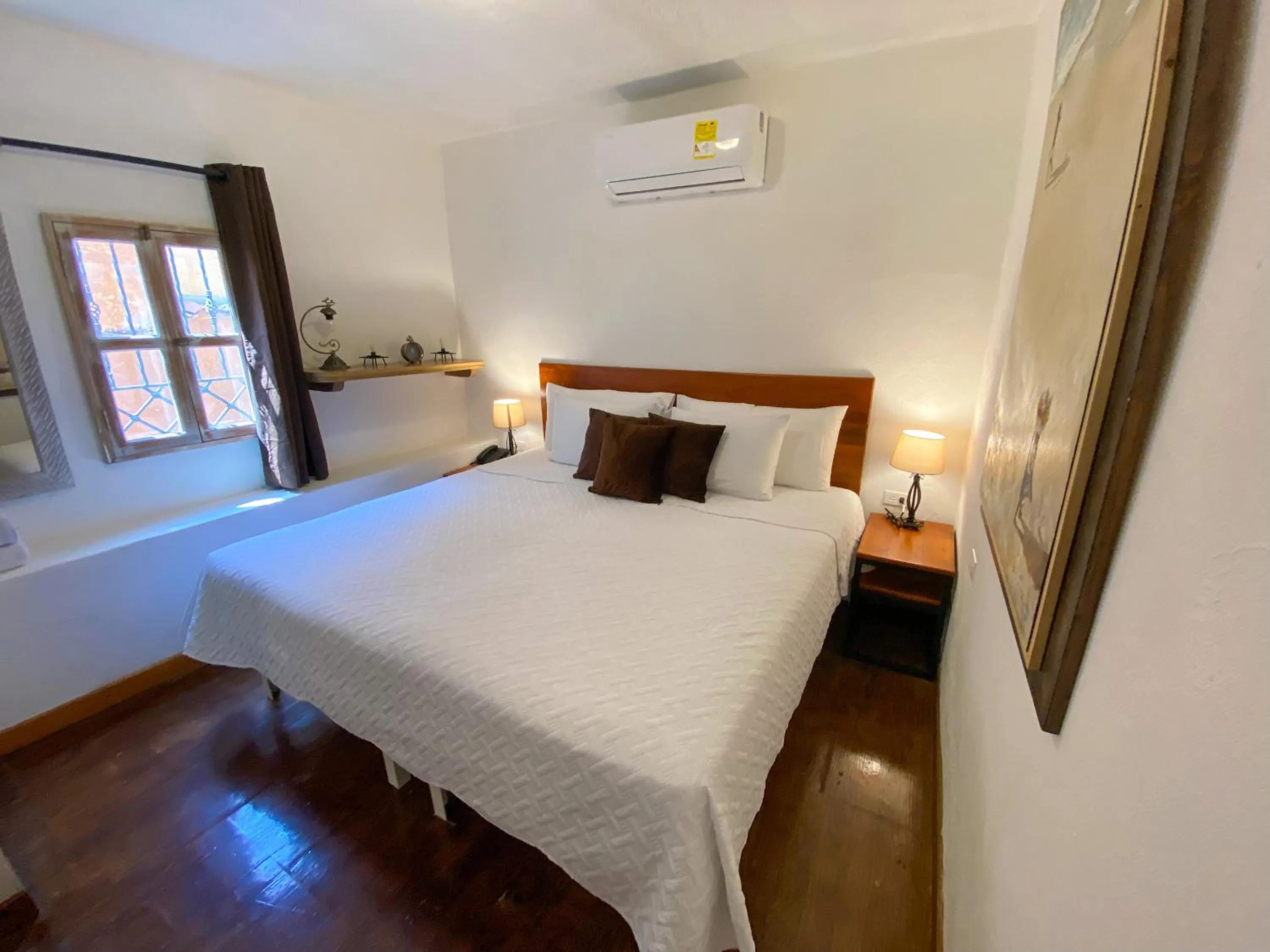 Standard Double Room in Life is Good Cartagena Hostel