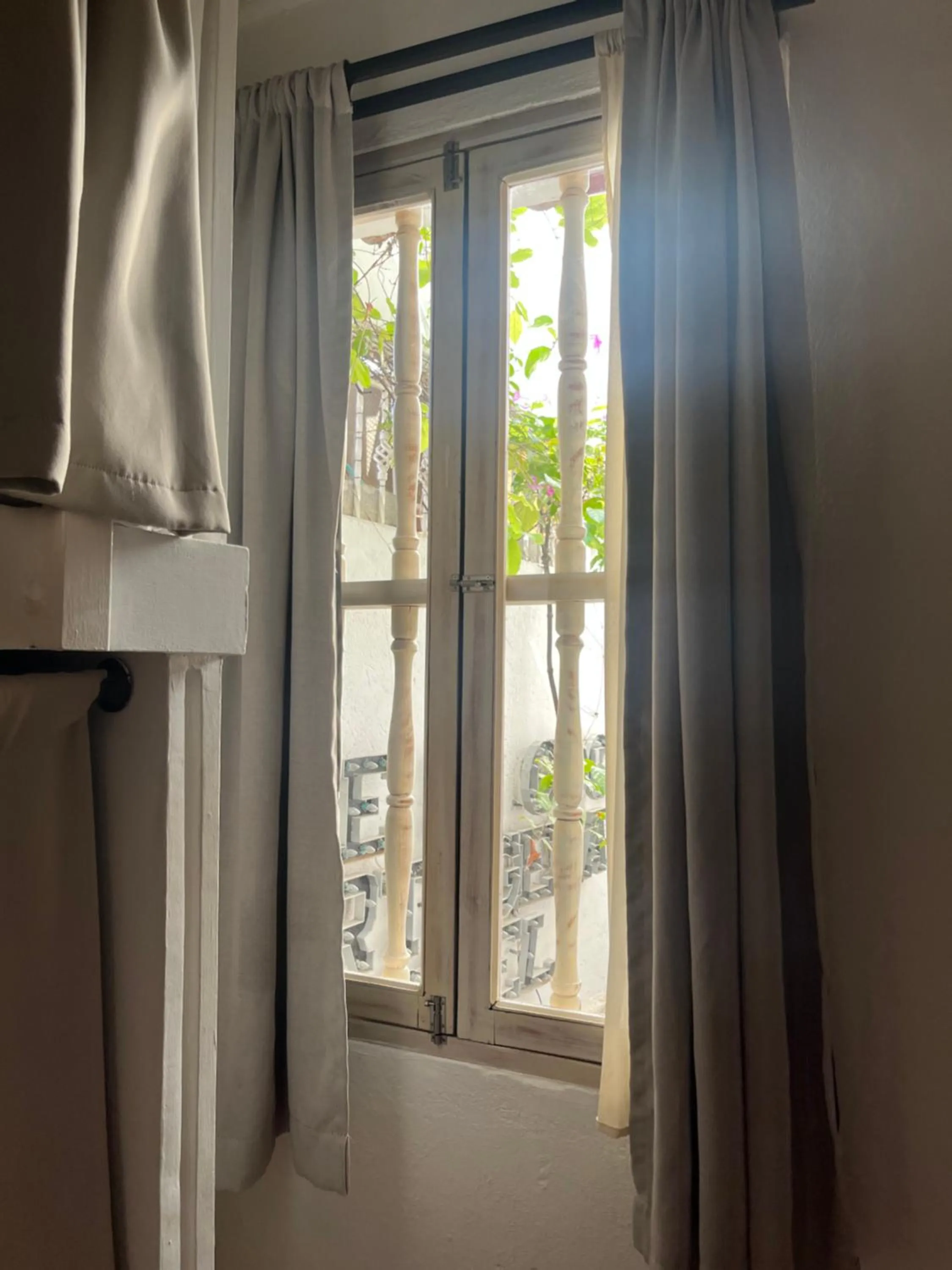 Property building in Life is Good Cartagena Hostel