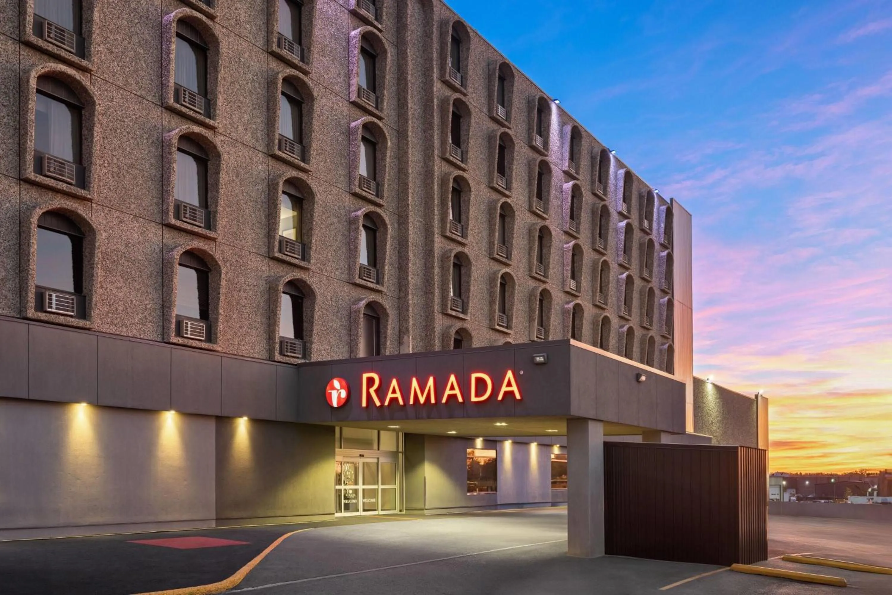 Property building in Ramada by Wyndham Saskatoon