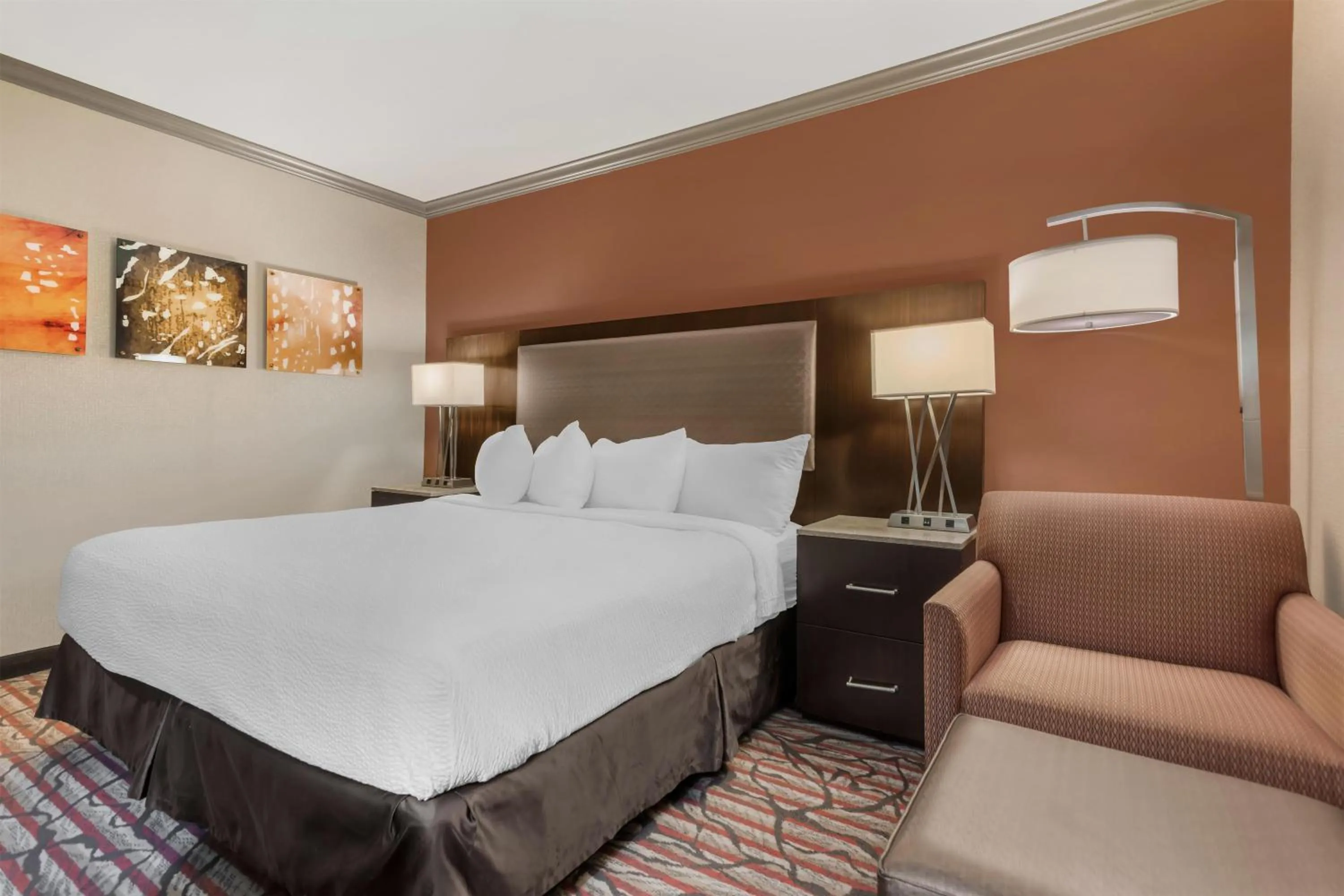 Bedroom, Bed in Best Western Plus Brookside Inn