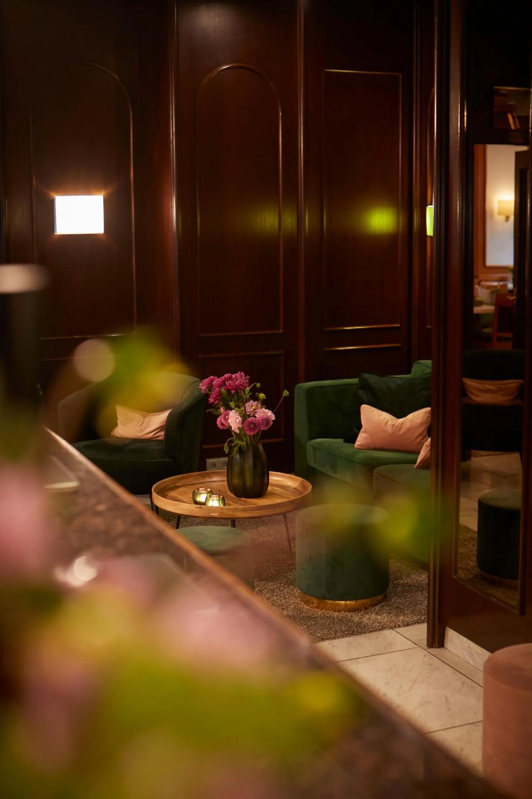 Lobby or reception in Hotel Metropol by Maier Privathotels