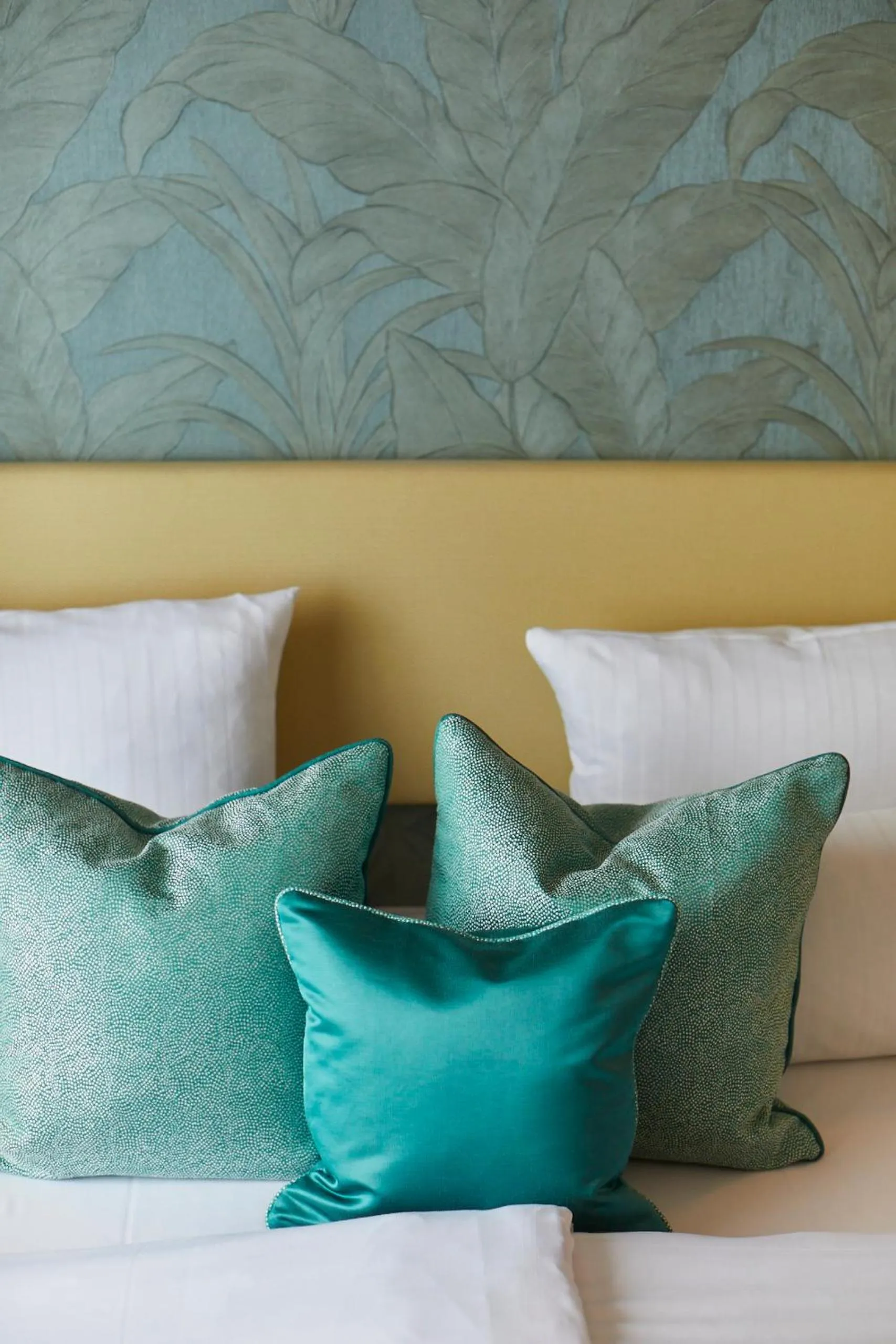 Other, Bed in Hotel Metropol by Maier Privathotels