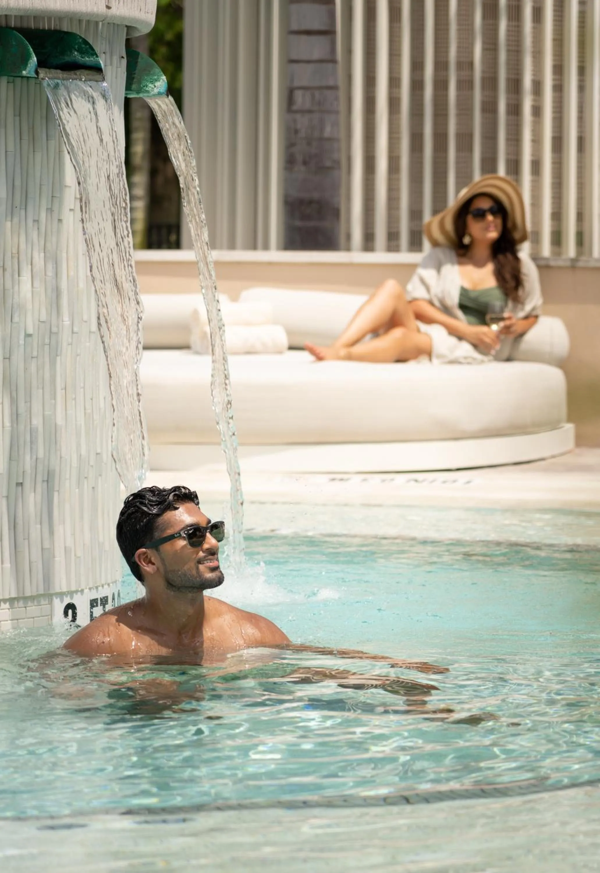 Swimming pool in The Ritz-Carlton Orlando, Grande Lakes