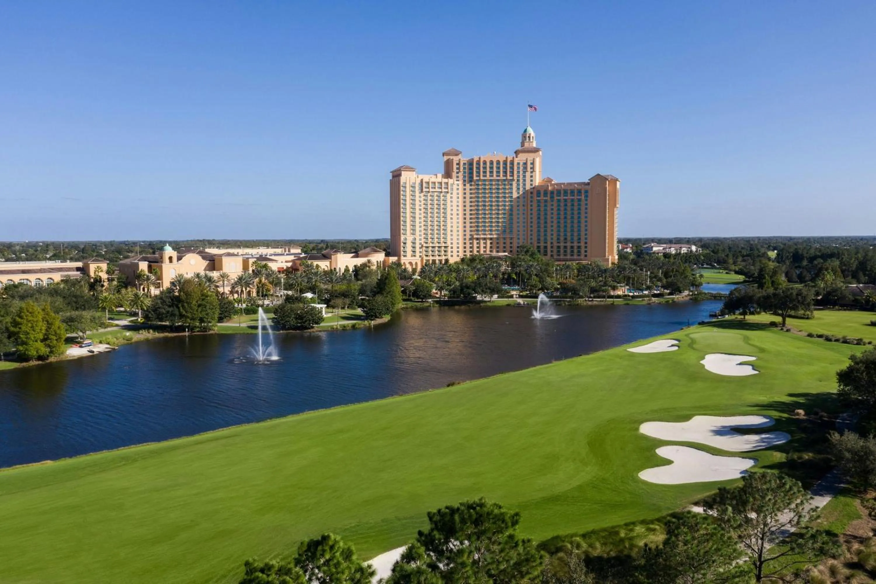Property building in JW Marriott Orlando Grande Lakes