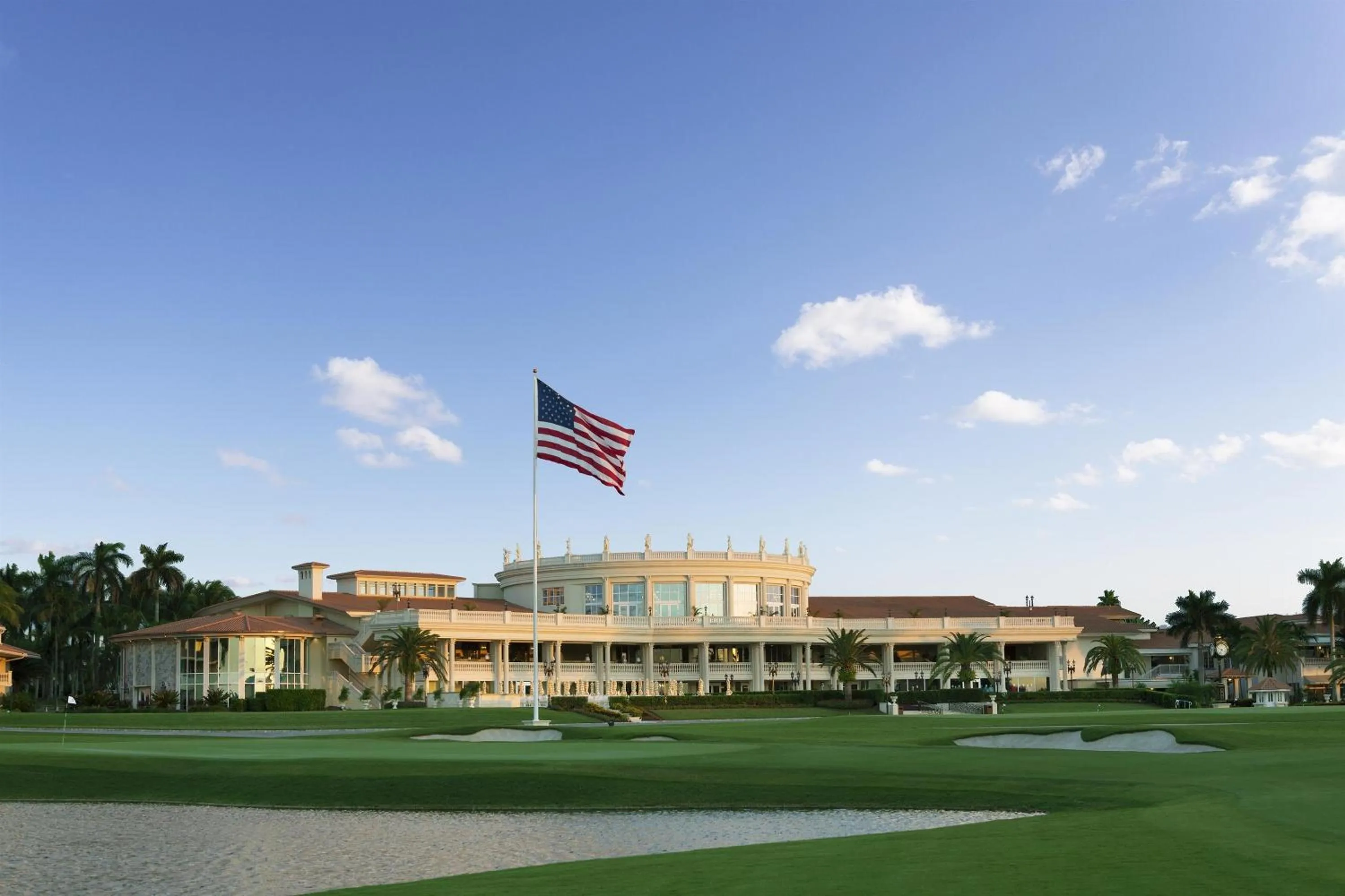 Facade/entrance in Trump National Doral Golf Resort