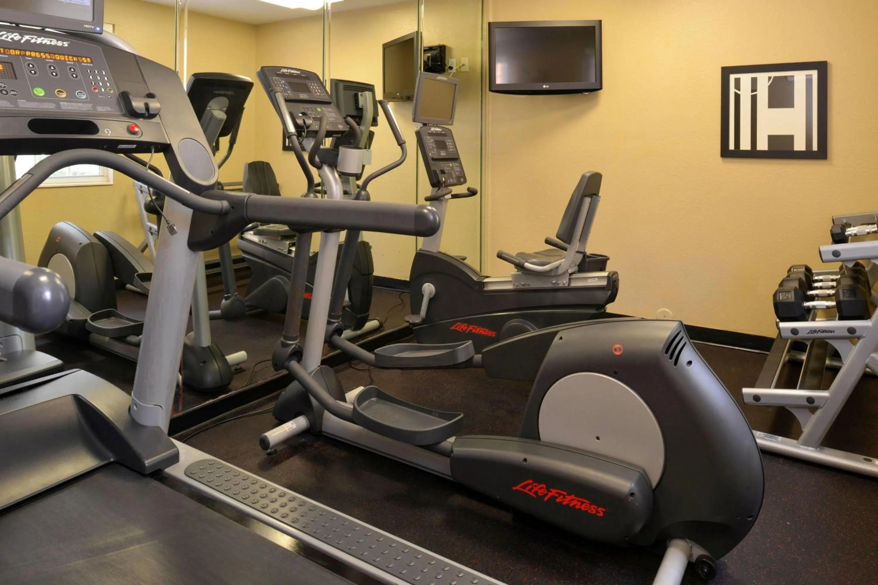 Fitness centre/facilities in TownePlace Suites Miami West Doral Area