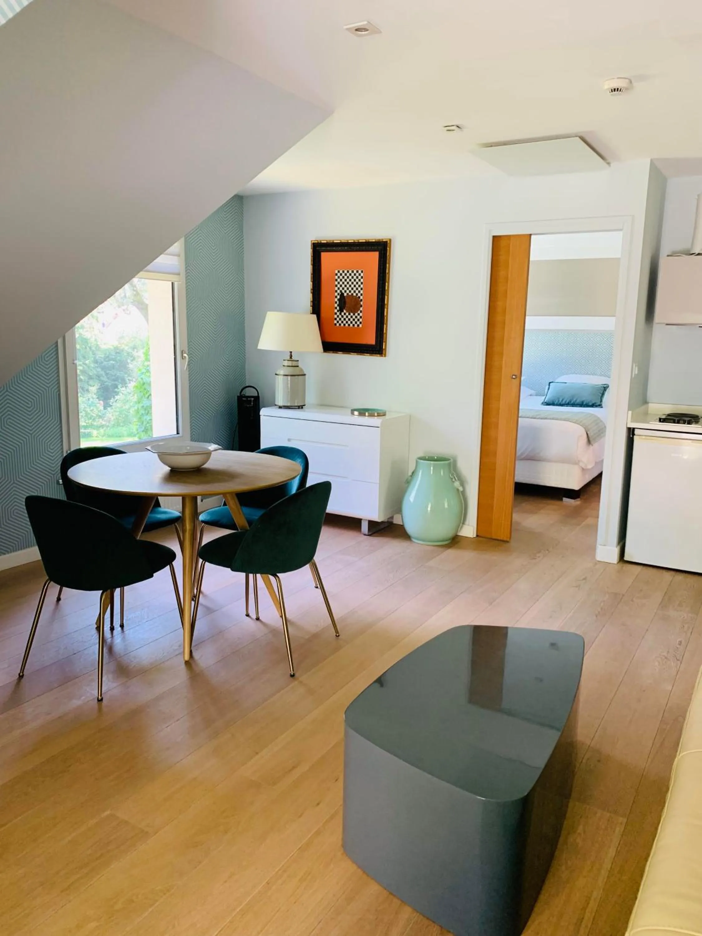 Living room, Bed in Demeure d'Hôtes Haec Otia