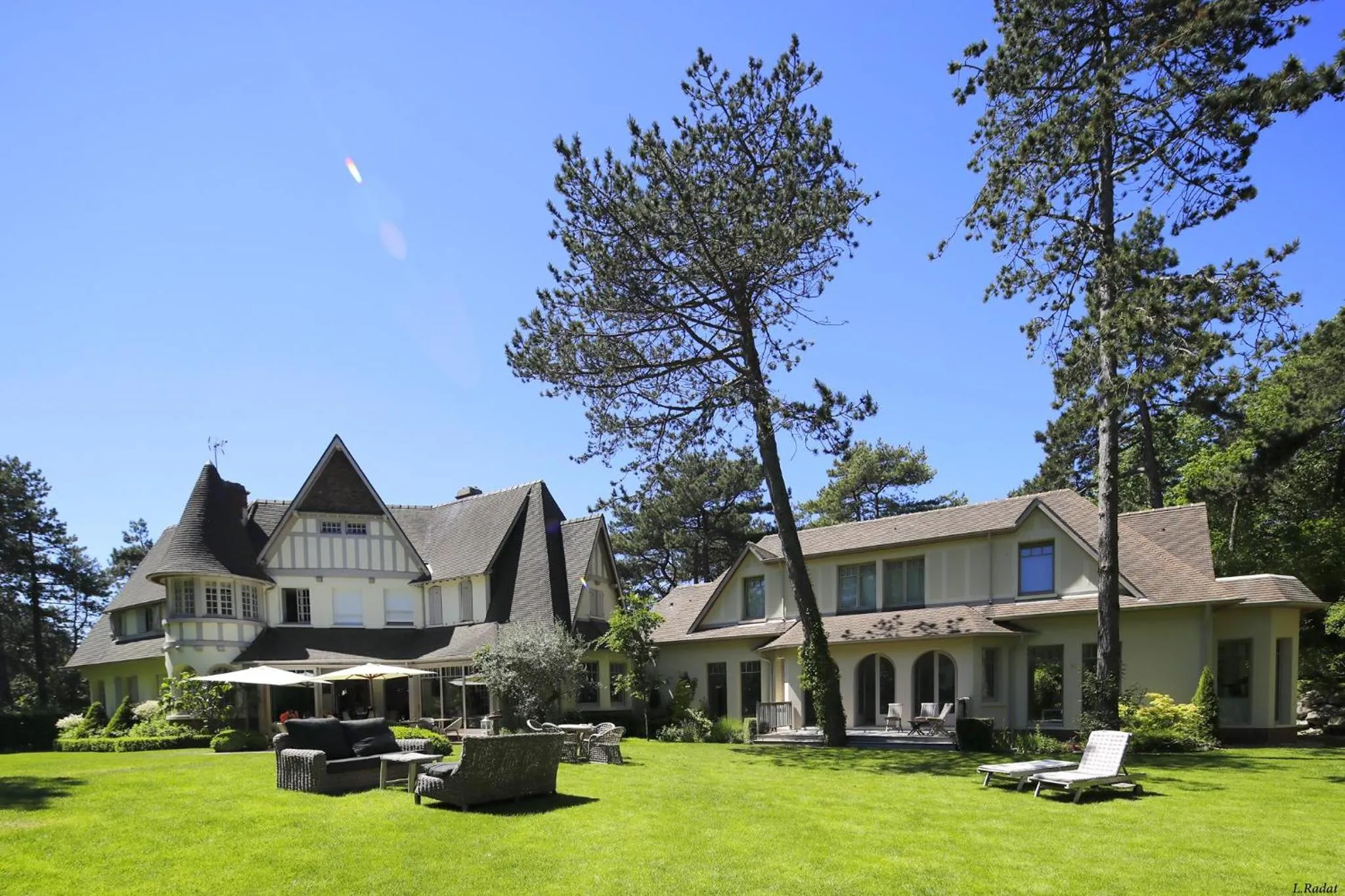 Property building in Demeure d'Hôtes Haec Otia