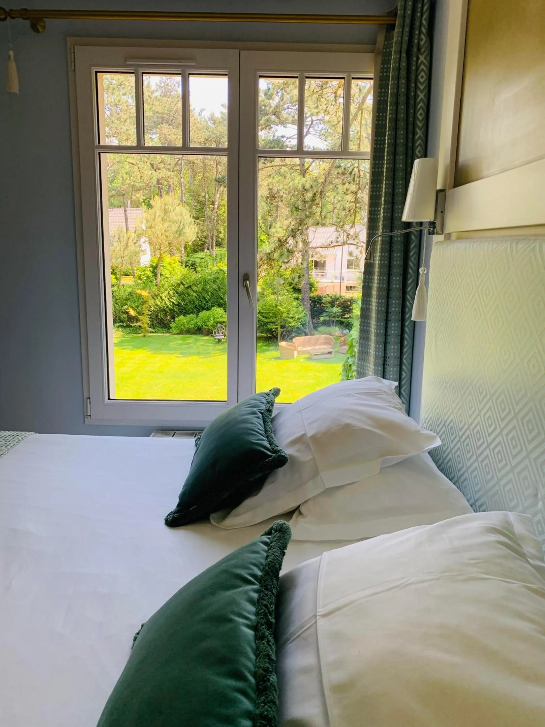 Bedroom, Bed in Demeure d'Hôtes Haec Otia