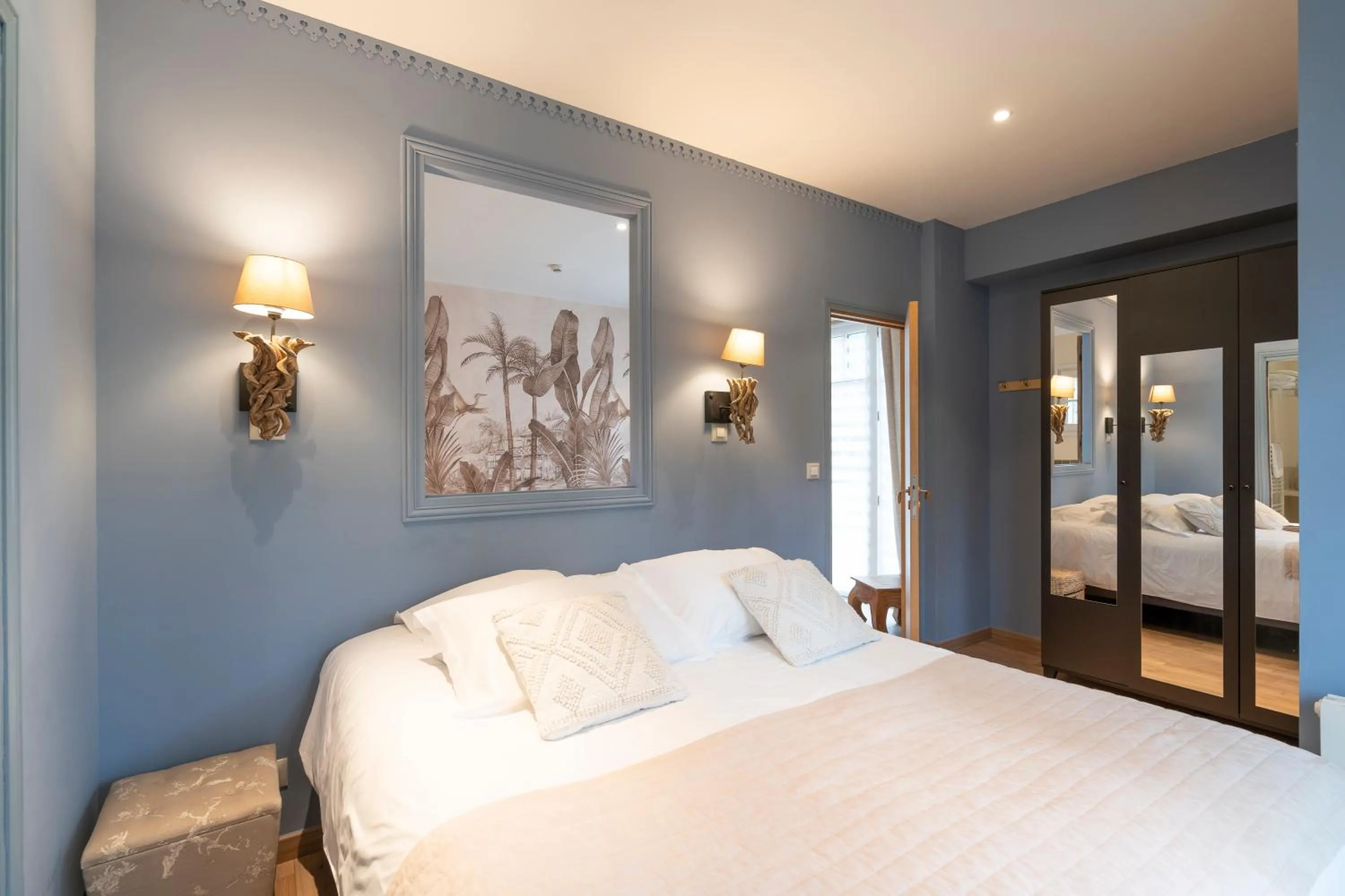 Photo of the whole room, Bed in Demeure d'Hôtes Haec Otia