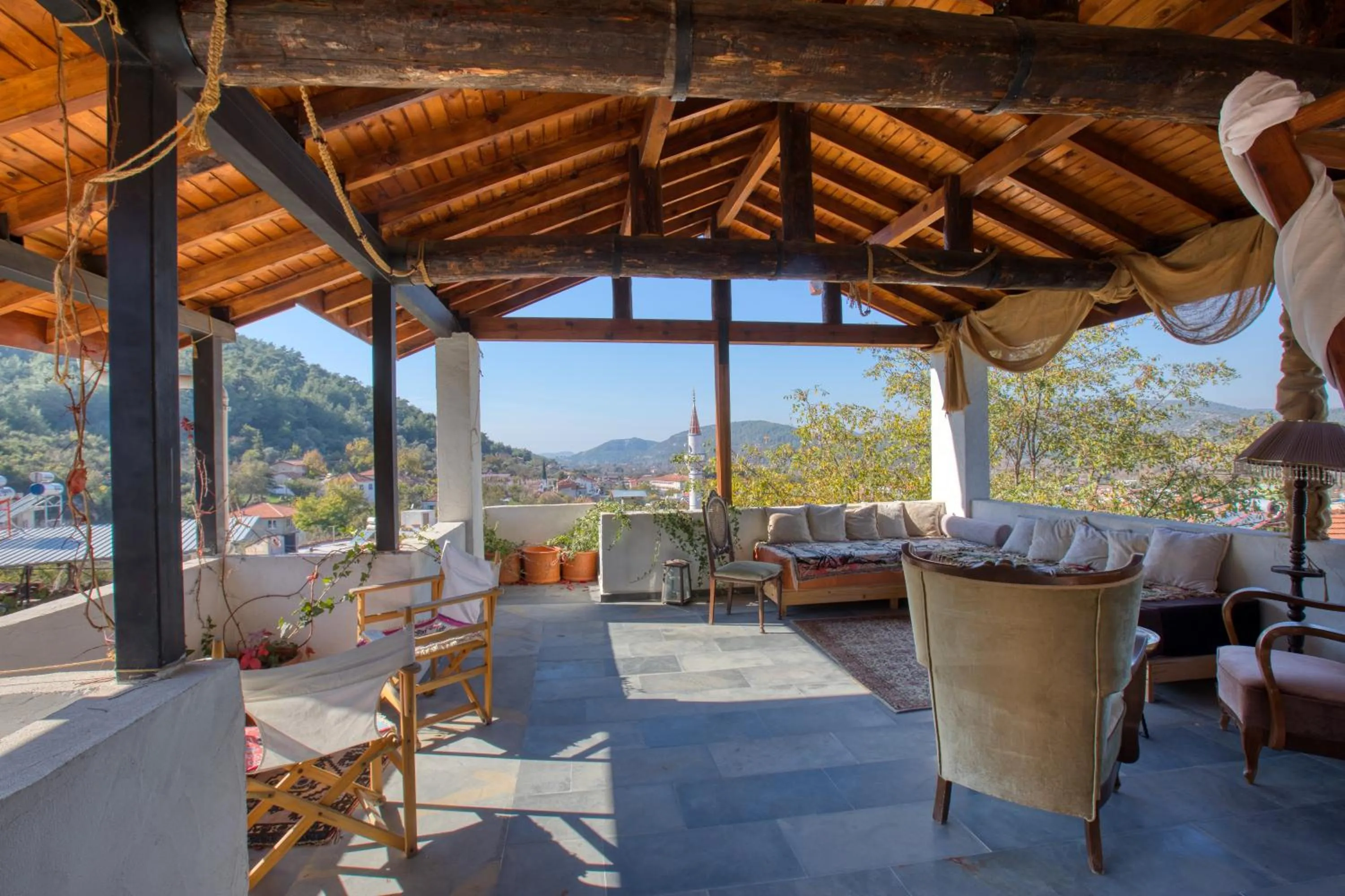 Property building in Kirazlı Sultan Konak