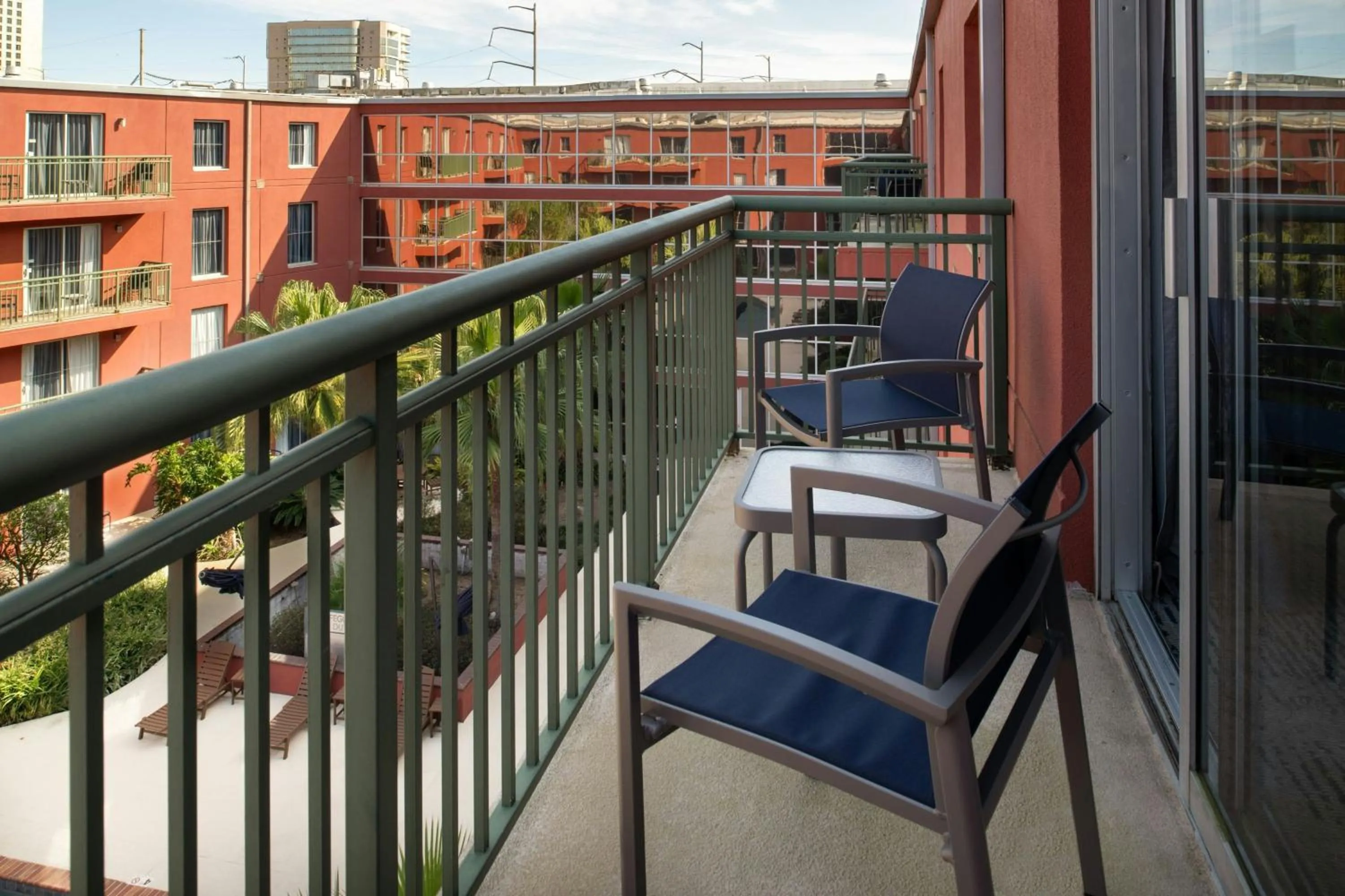 Photo of the whole room in Courtyard by Marriott New Orleans Warehouse Arts District