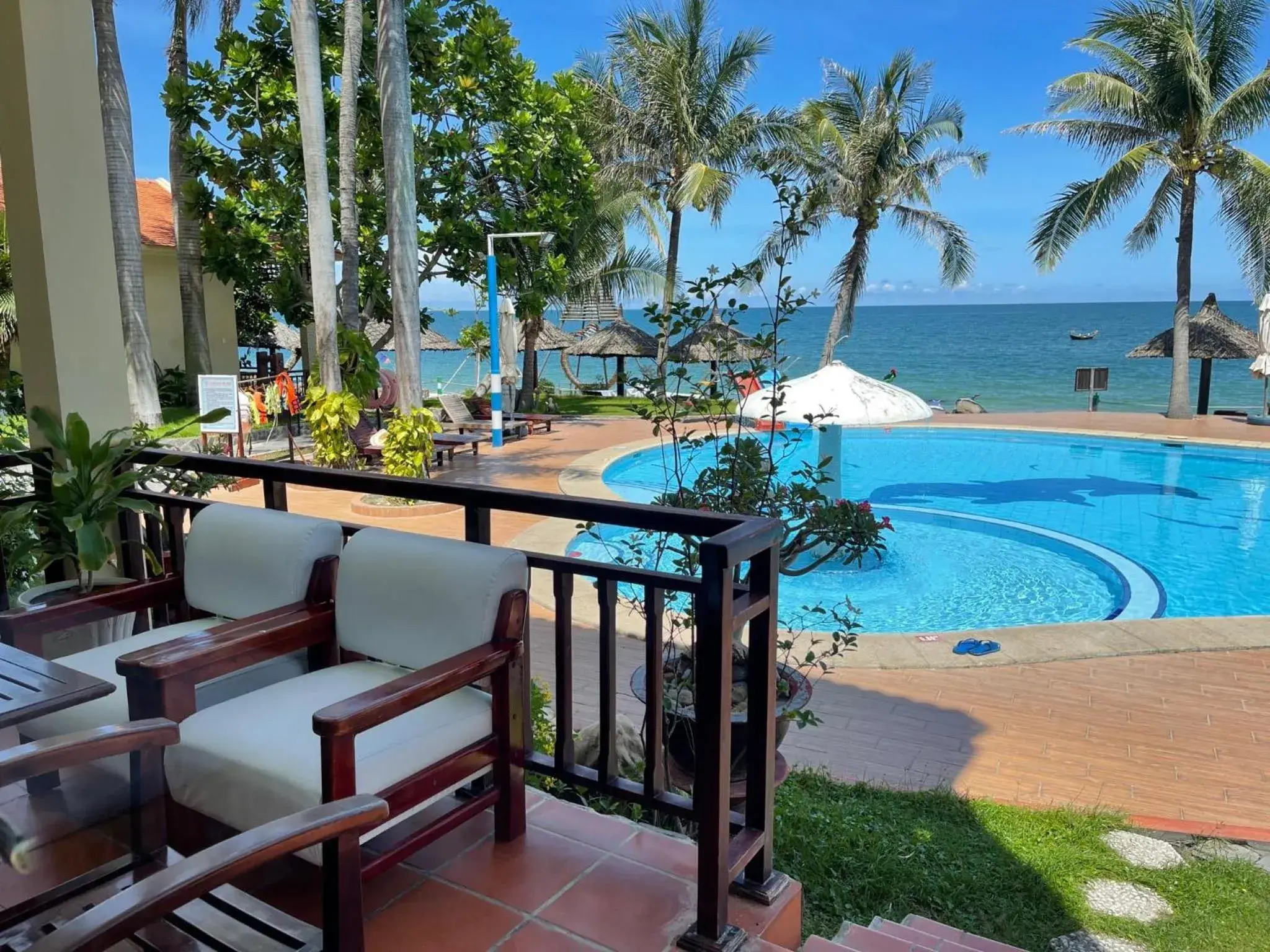 Deluxe Double or Twin Room - Beachfront in TIEN DAT MUI NE Resort & Spa Deluxe Double or Twin Room - Beachfront in TIEN DAT MUI NE Resort & Spa