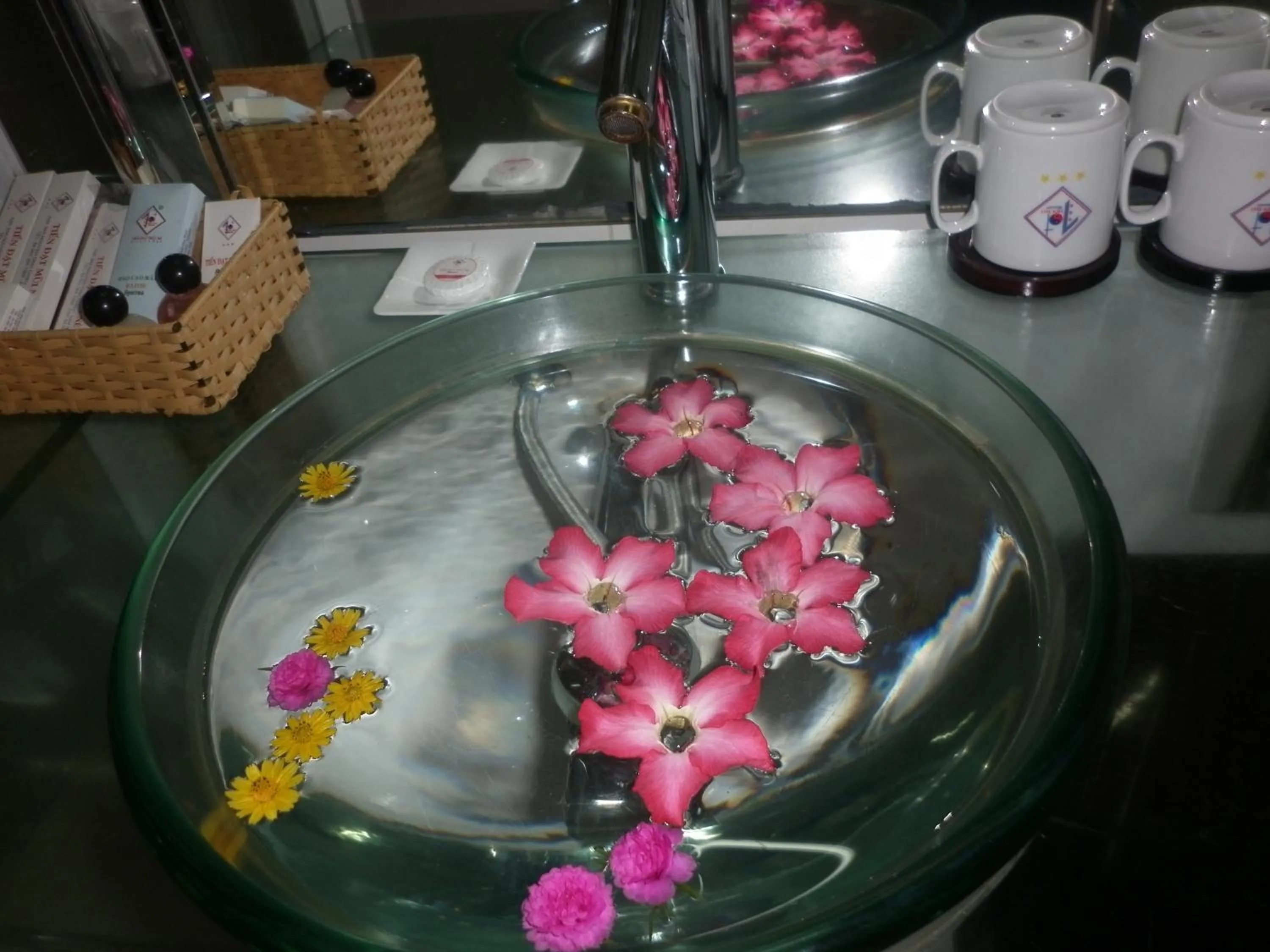 Bathroom in TIEN DAT MUI NE Resort & Spa