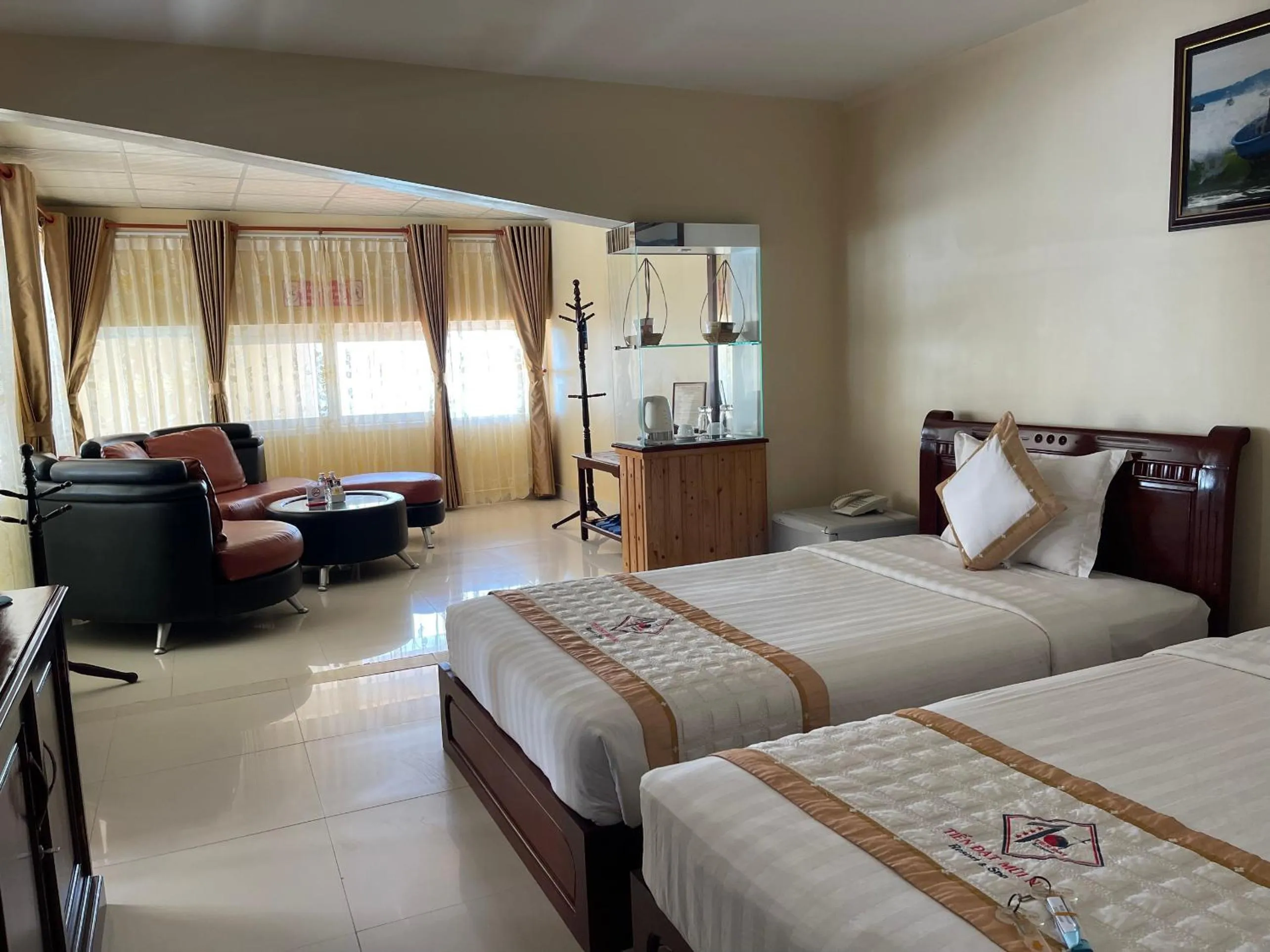 Bedroom, Bed in TIEN DAT MUI NE Resort & Spa