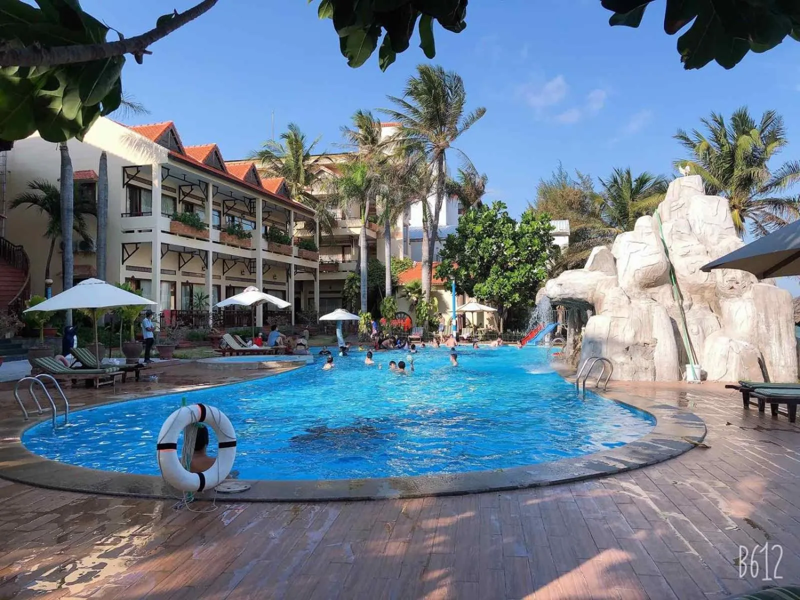 Swimming pool in TIEN DAT MUI NE Resort & Spa