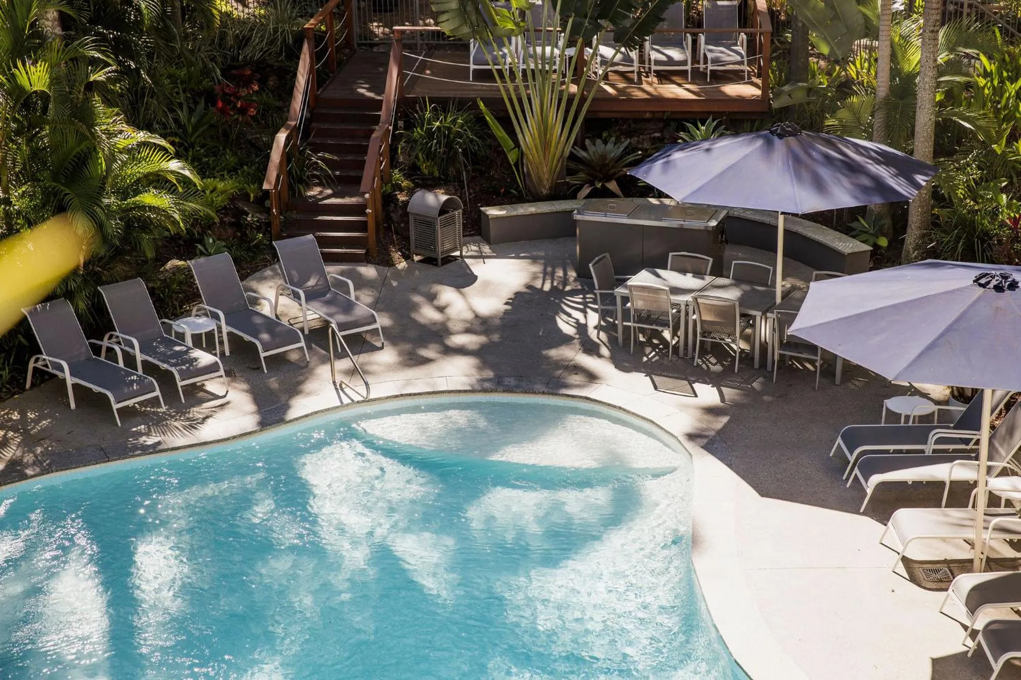 Swimming pool in Noosa International Resort
