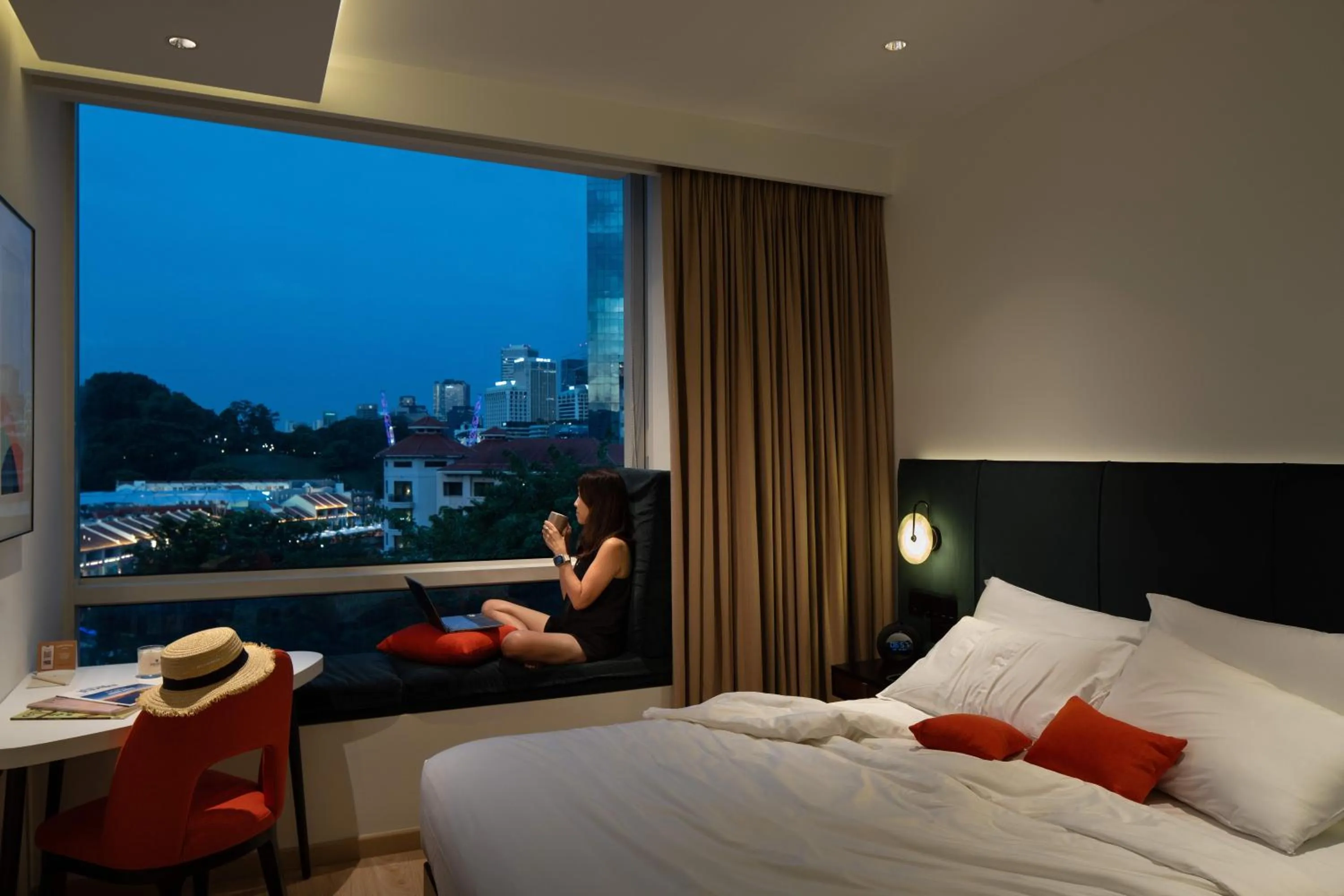 Night, Bed in Park Regis by Prince Singapore
