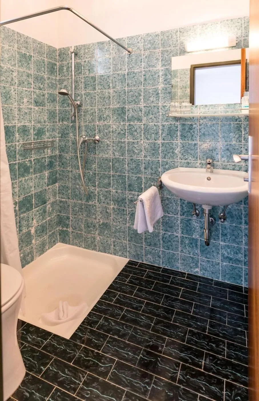 Bathroom in Ferienherbergen S & J Zeisz