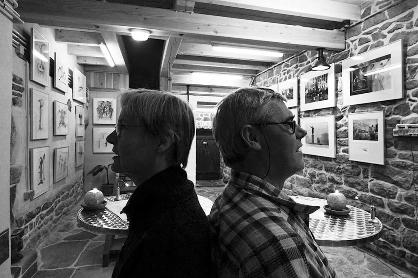 People in Pas de Deux