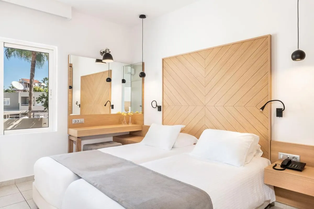 Bed in Stellina Village