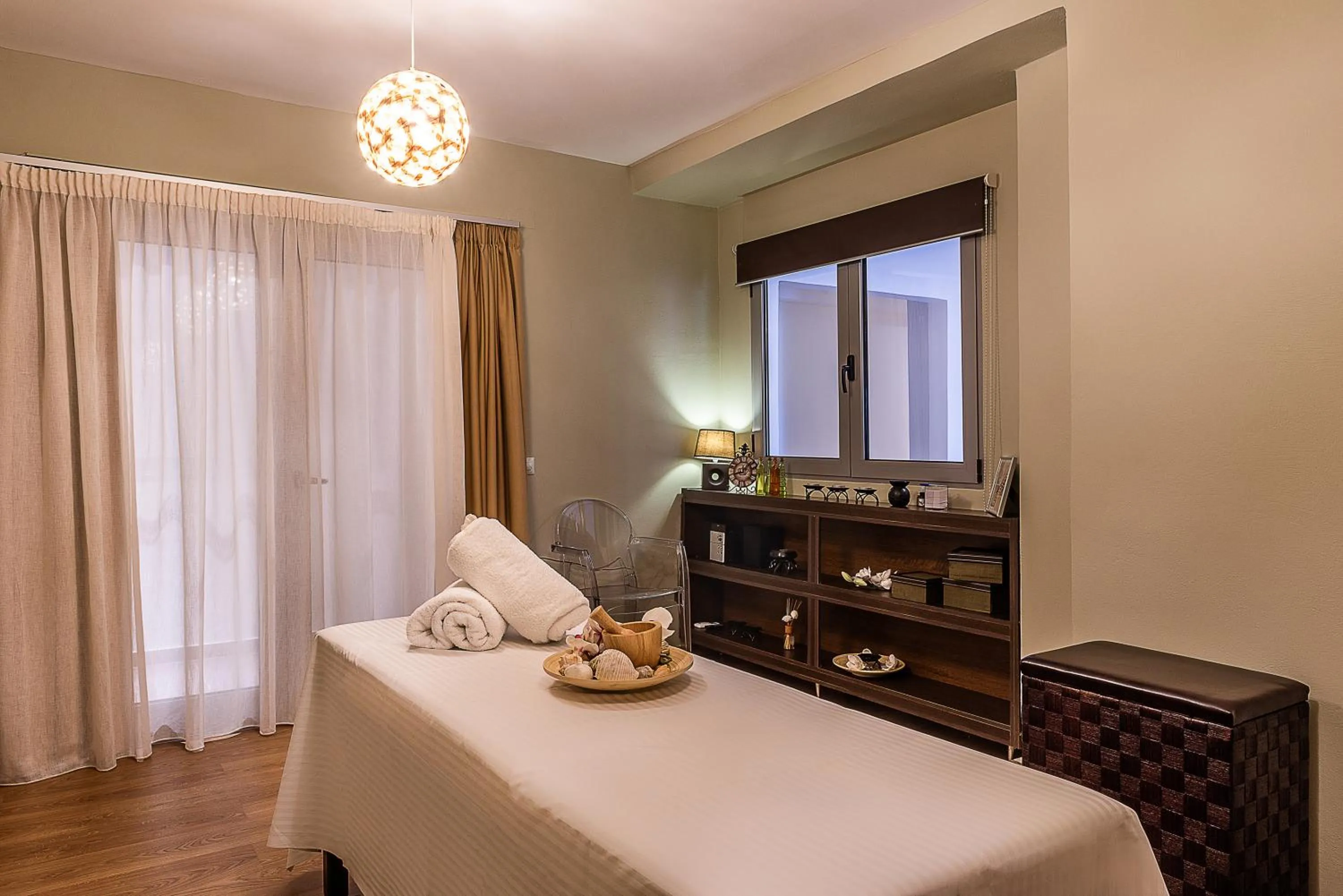 Bed in Stellina Village