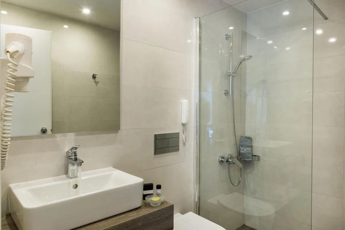 Bathroom in Stellina Village