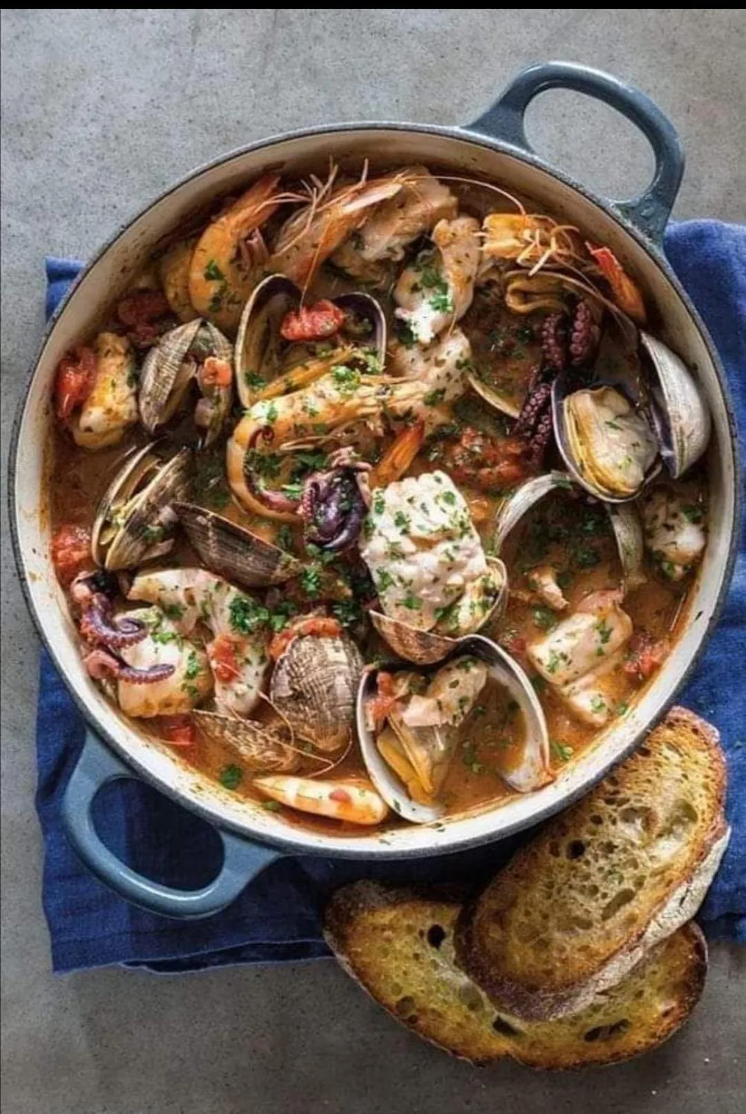 Dinner in Apartments and pansion M&R