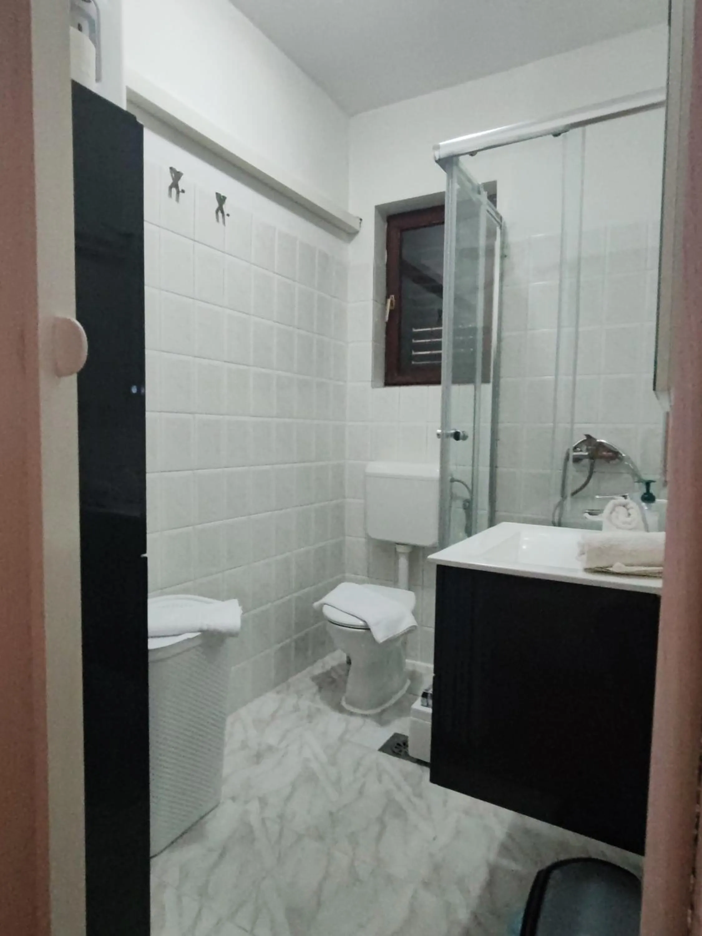 Shower in Apartments and pansion M&R