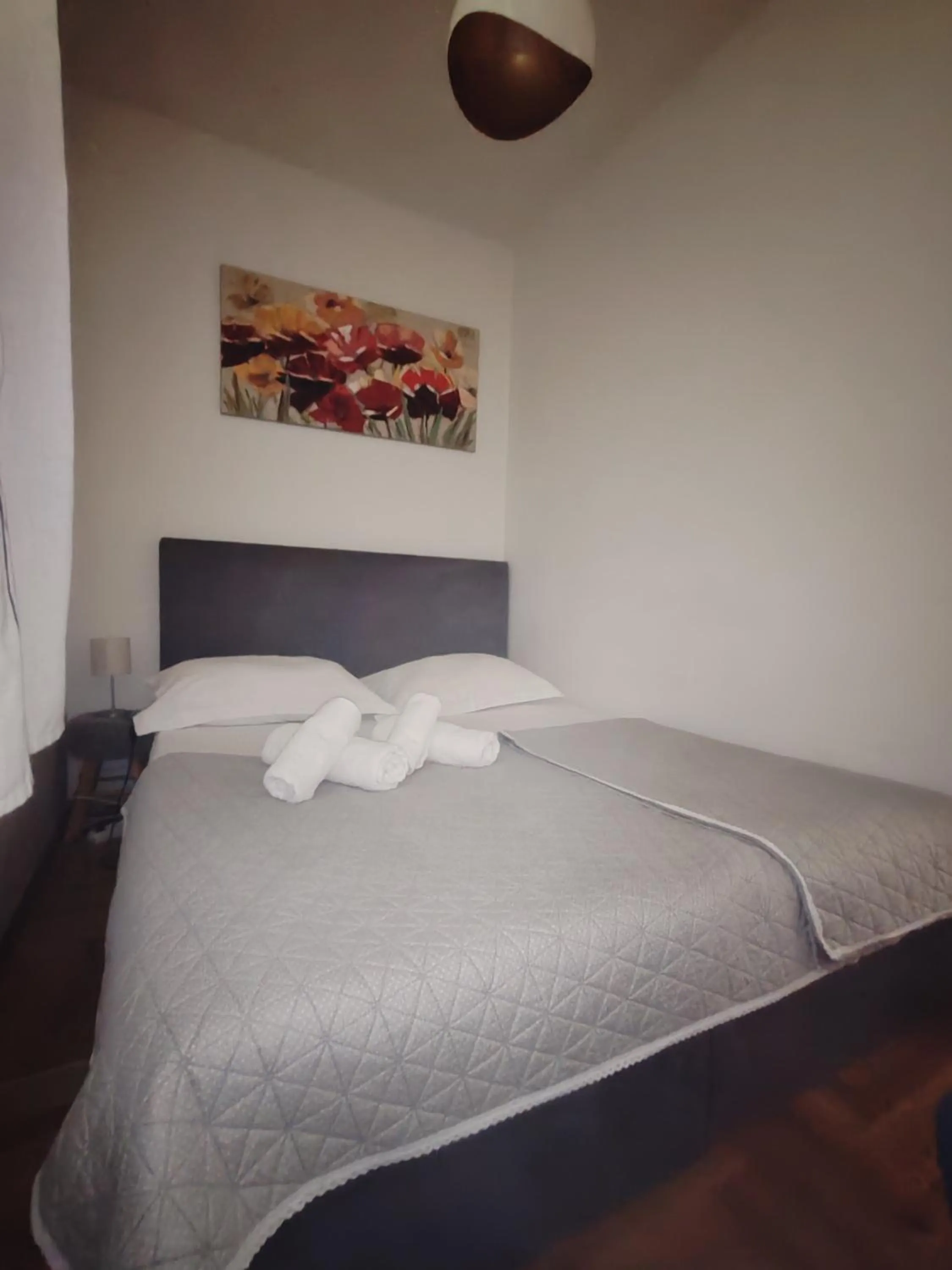 Bed in Apartments and pansion M&R